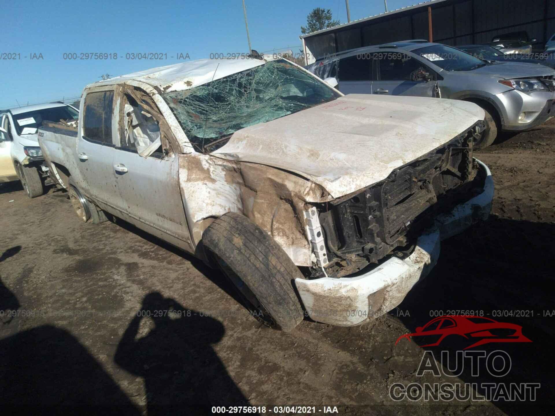 CHEVROLET SILVERADO 1500 2018 - 3GCUKREC2JG314412