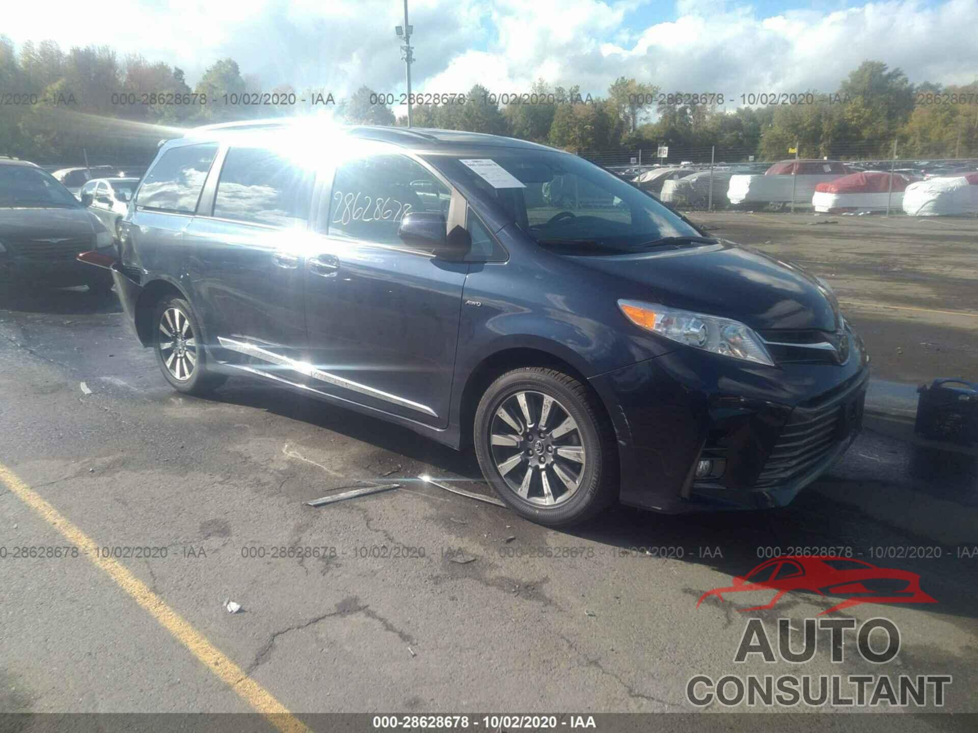 TOYOTA SIENNA 2018 - 5TDDZ3DC9JS205425