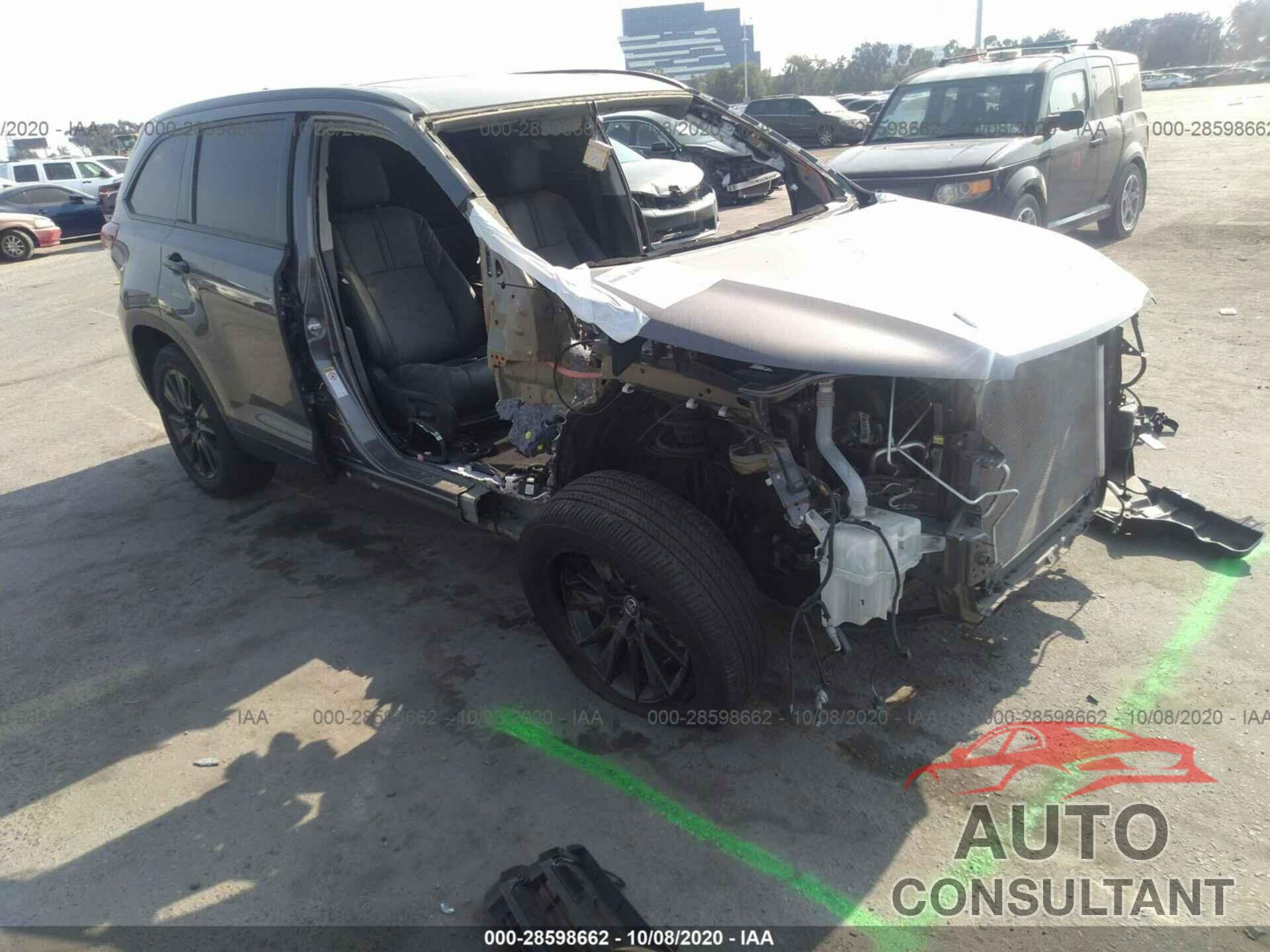 TOYOTA HIGHLANDER 2019 - 5TDKZRFH8KS321980