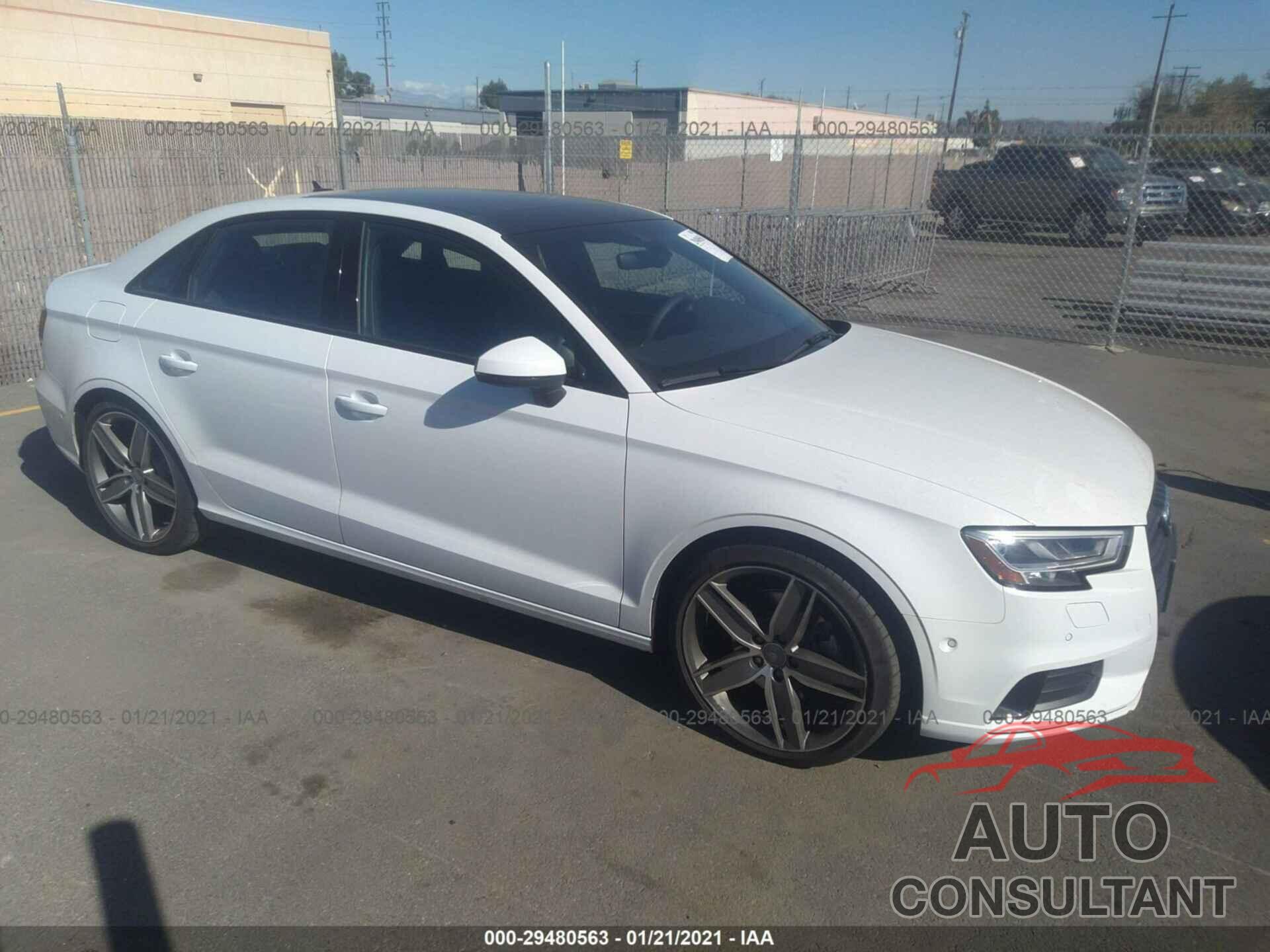 AUDI A3 SEDAN 2020 - WAUCUGFF2LA005170