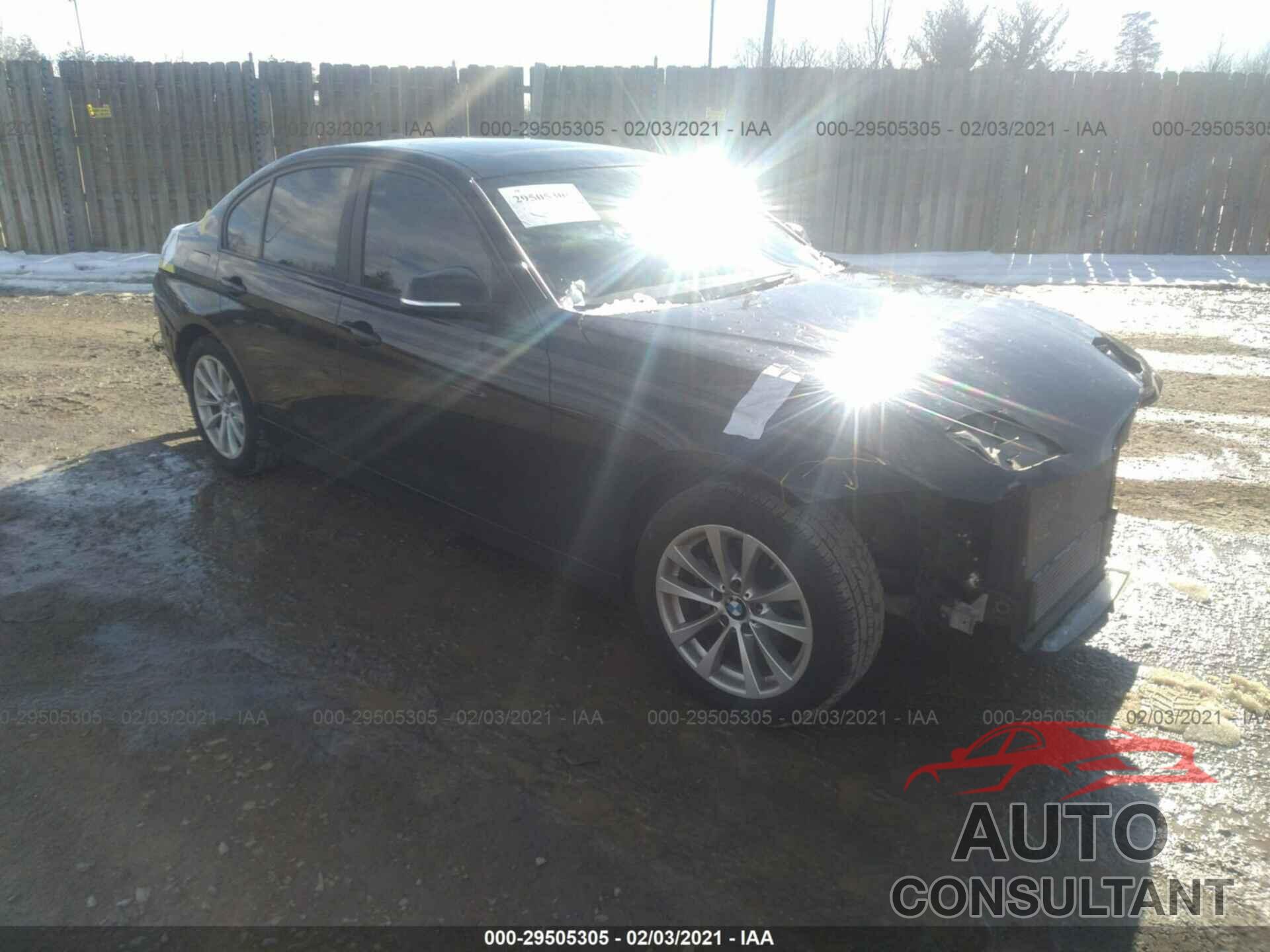 BMW 3 SERIES 2017 - WBA8E5G3XHNU44354