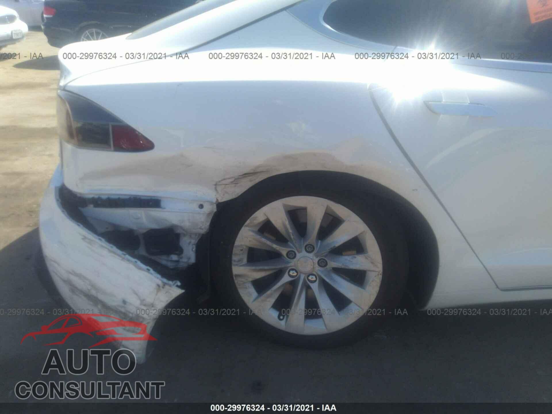 TESLA MODEL S 2017 - 5YJSA1E11HF217518