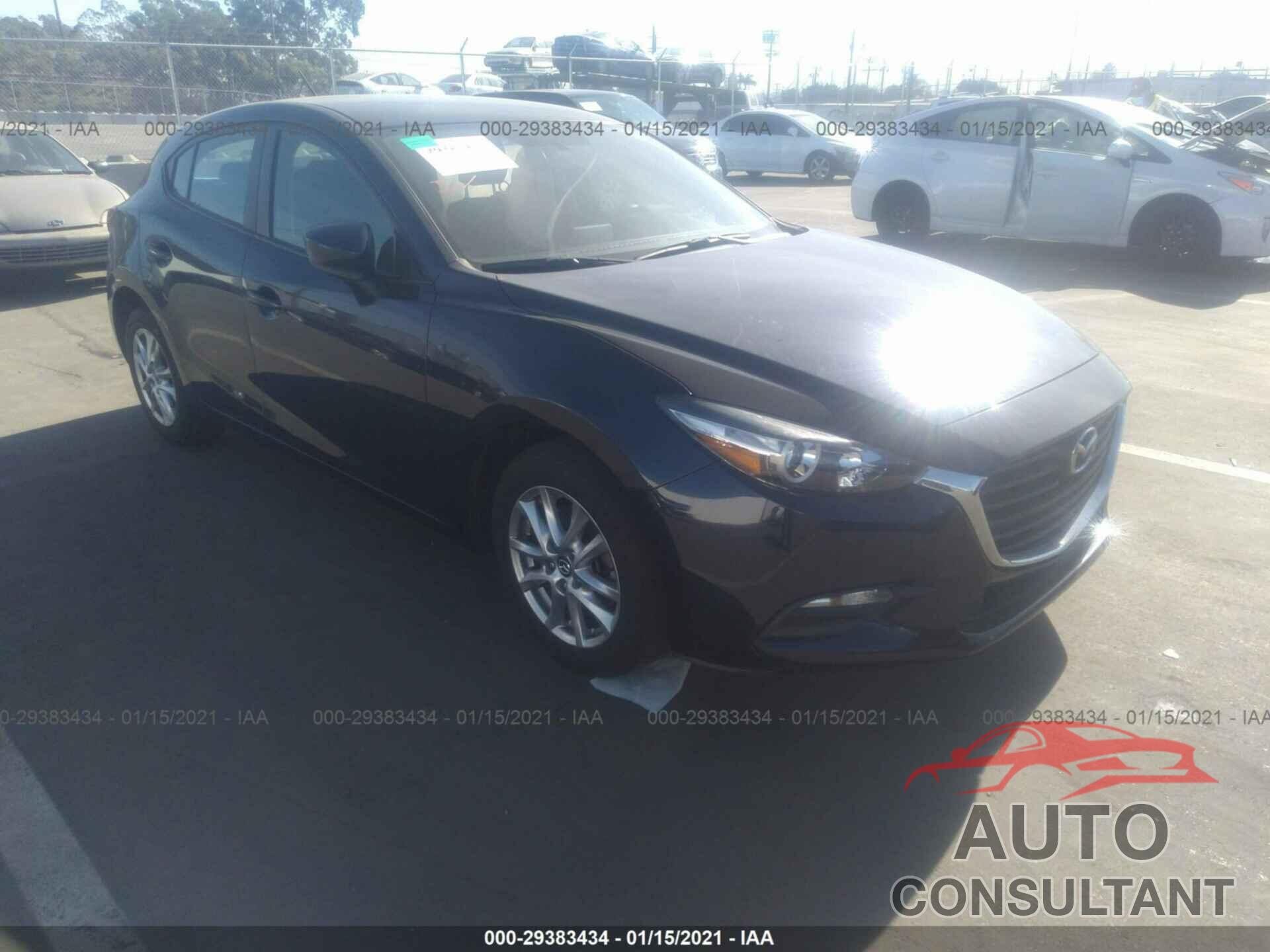 MAZDA MAZDA3 5-DOOR 2017 - 3MZBN1K75HM103723