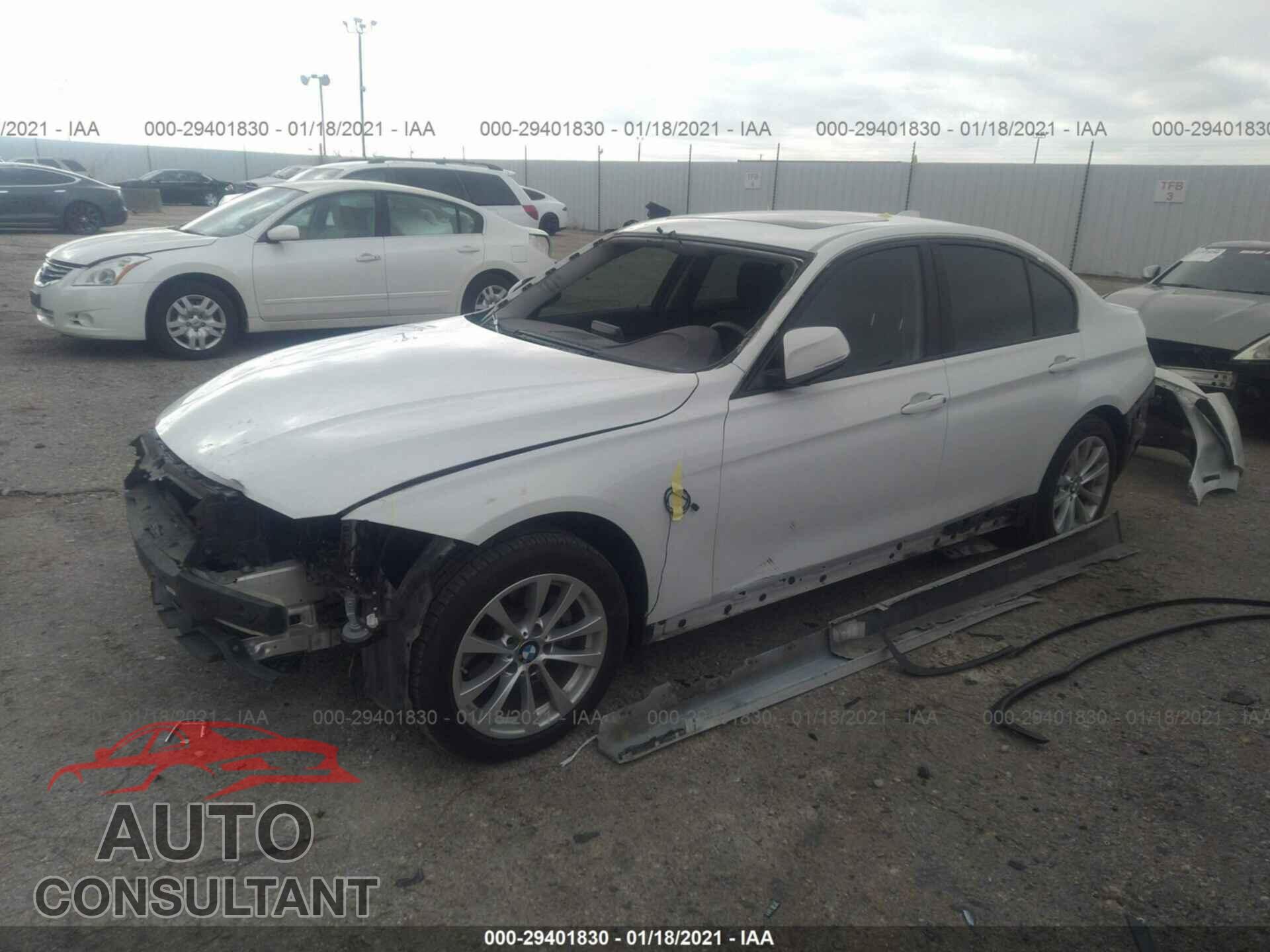 BMW 3 SERIES 2016 - WBA8E1G56GNU11358