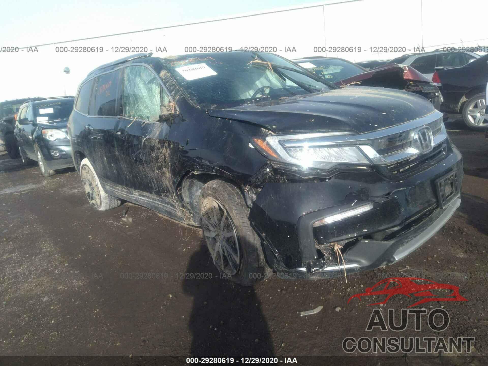 HONDA PILOT 2019 - 5FNYF6H69KB095787