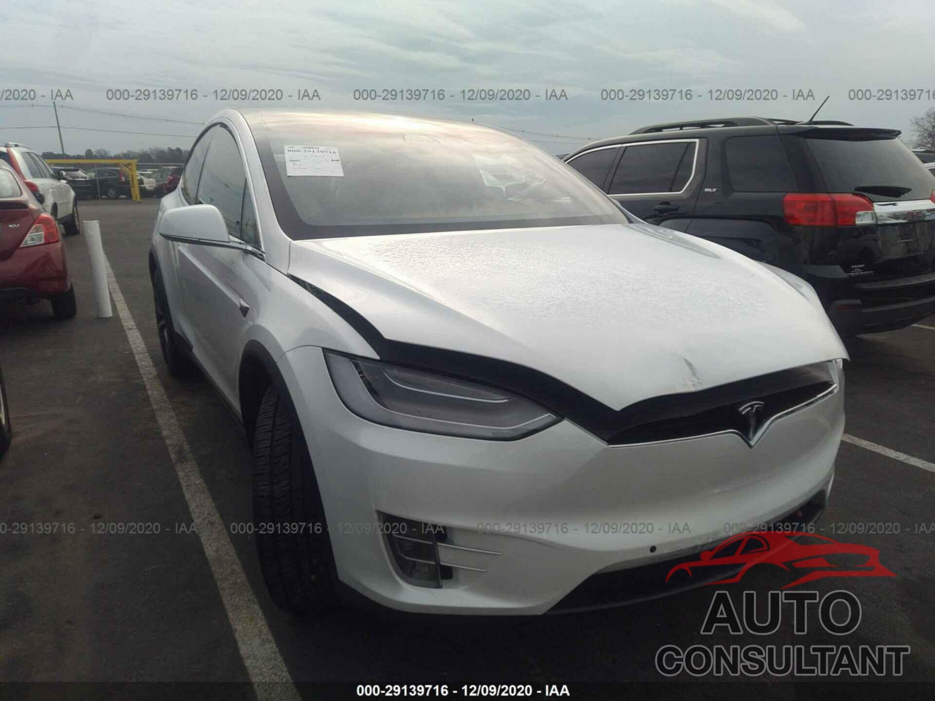 TESLA MODEL X 2020 - 5YJXCBE23LF298528