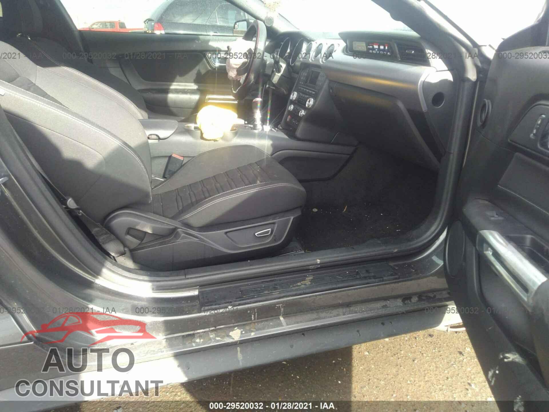 FORD MUSTANG 2017 - 1FA6P8CF7H5306296