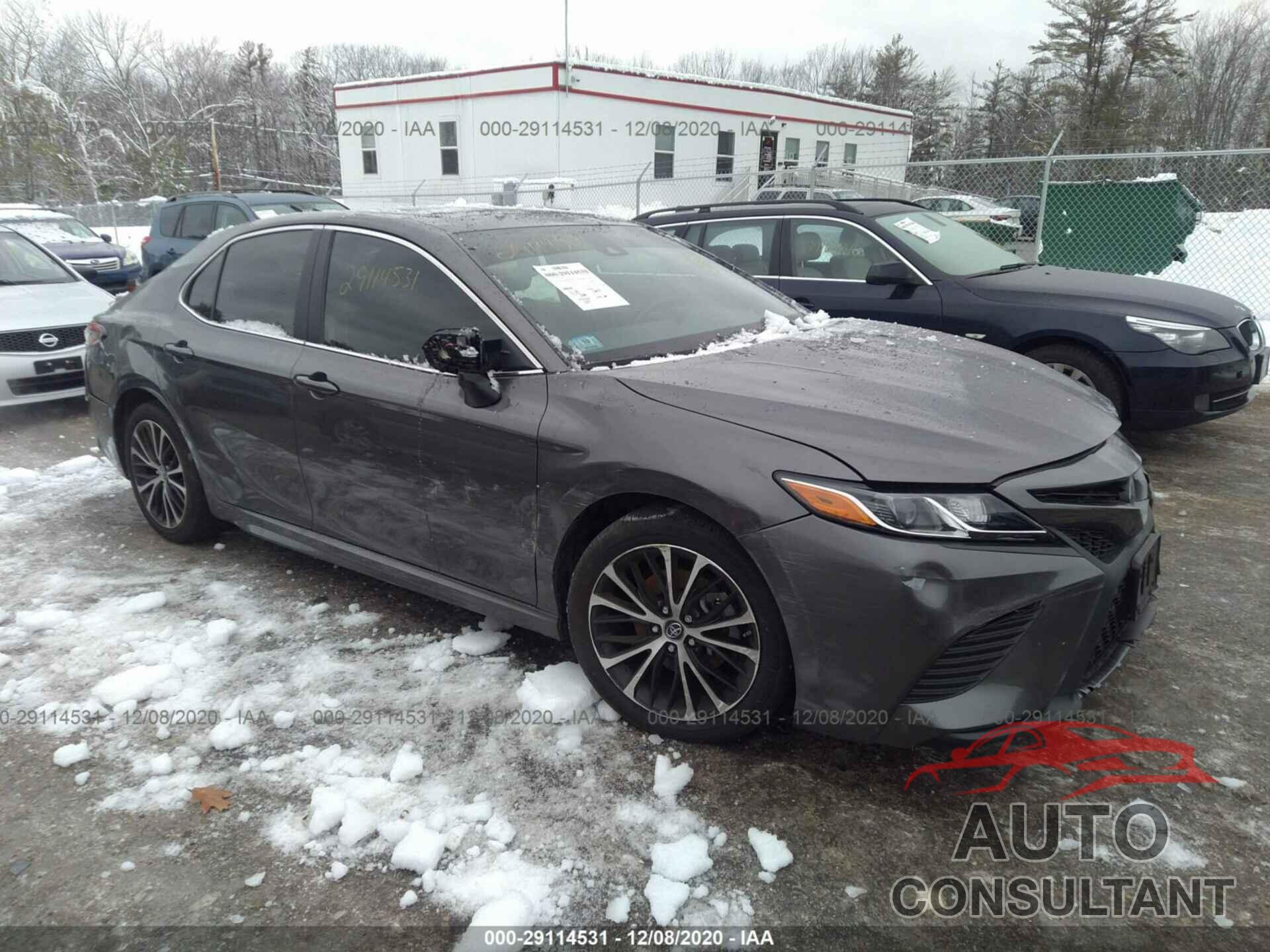 TOYOTA CAMRY 2019 - 4T1B11HK1KU849644