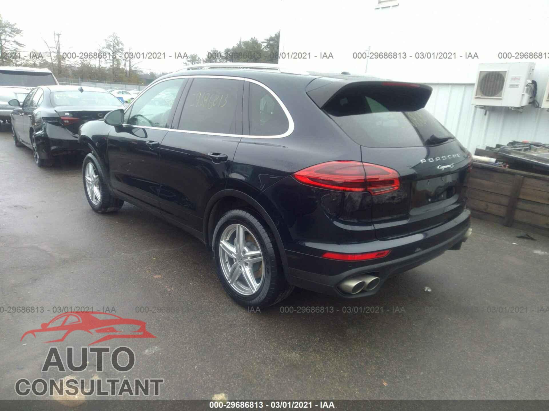 PORSCHE CAYENNE 2017 - WP1AB2A26HLA52770