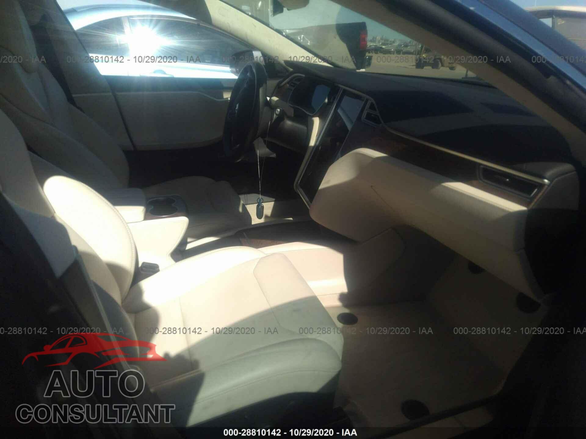 TESLA MODEL S 2017 - 5YJSA1E10HF218241
