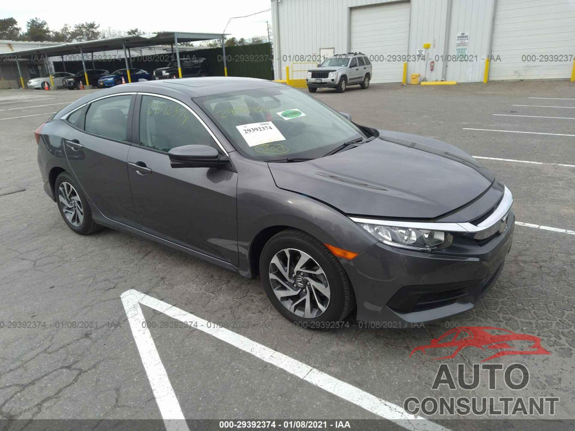 HONDA CIVIC SEDAN 2018 - 2HGFC2F76JH559231