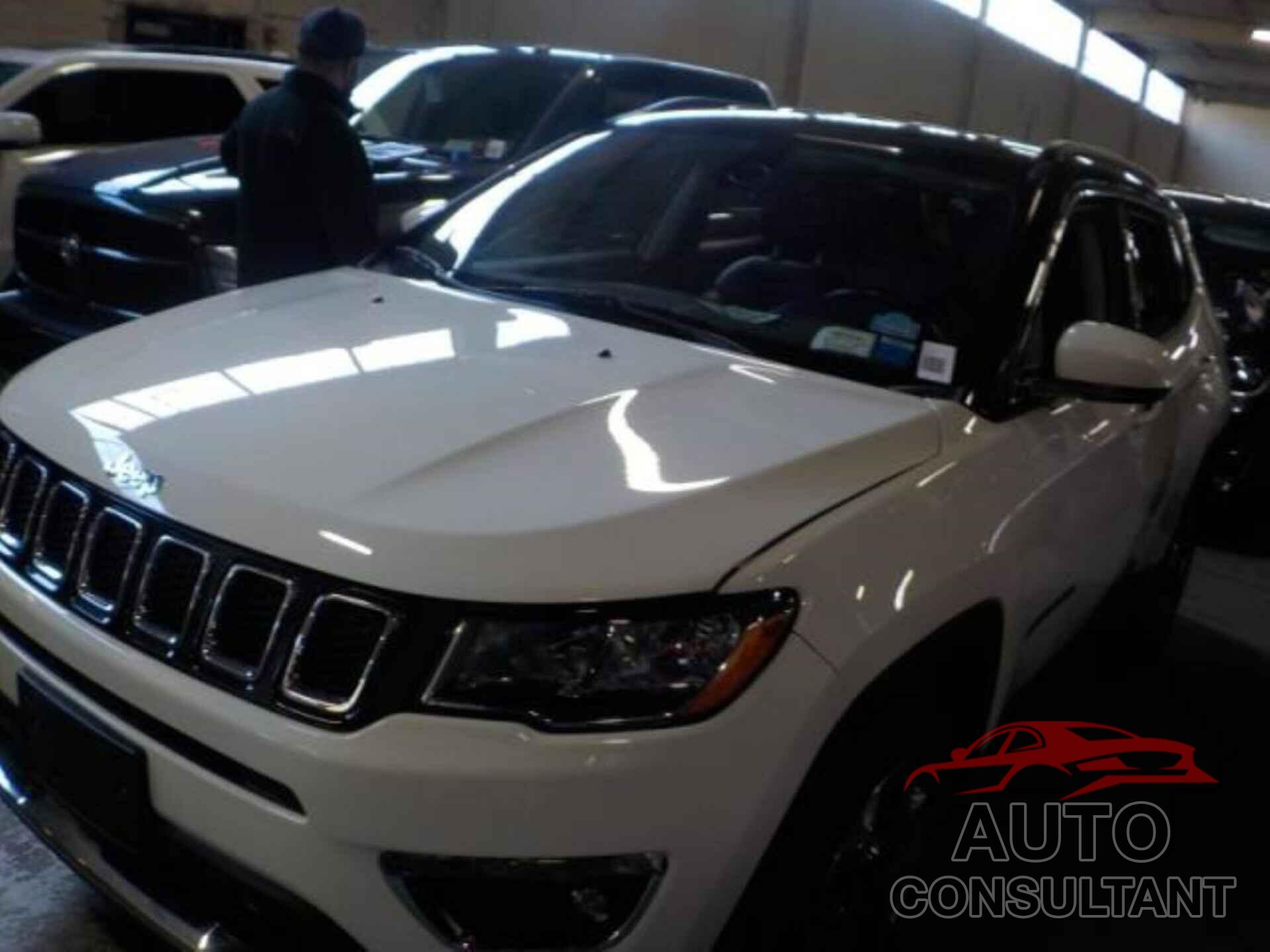 JEEP COMPASS 2018 - 3C4NJDCB9JT284854