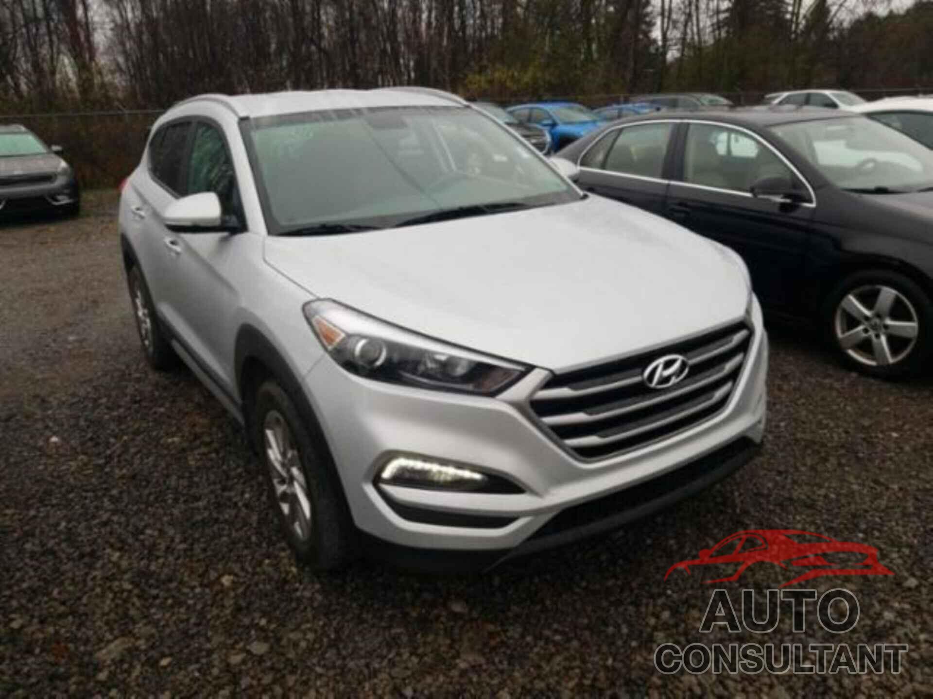HYUNDAI TUCSON 2018 - KM8J3CA45JU603997