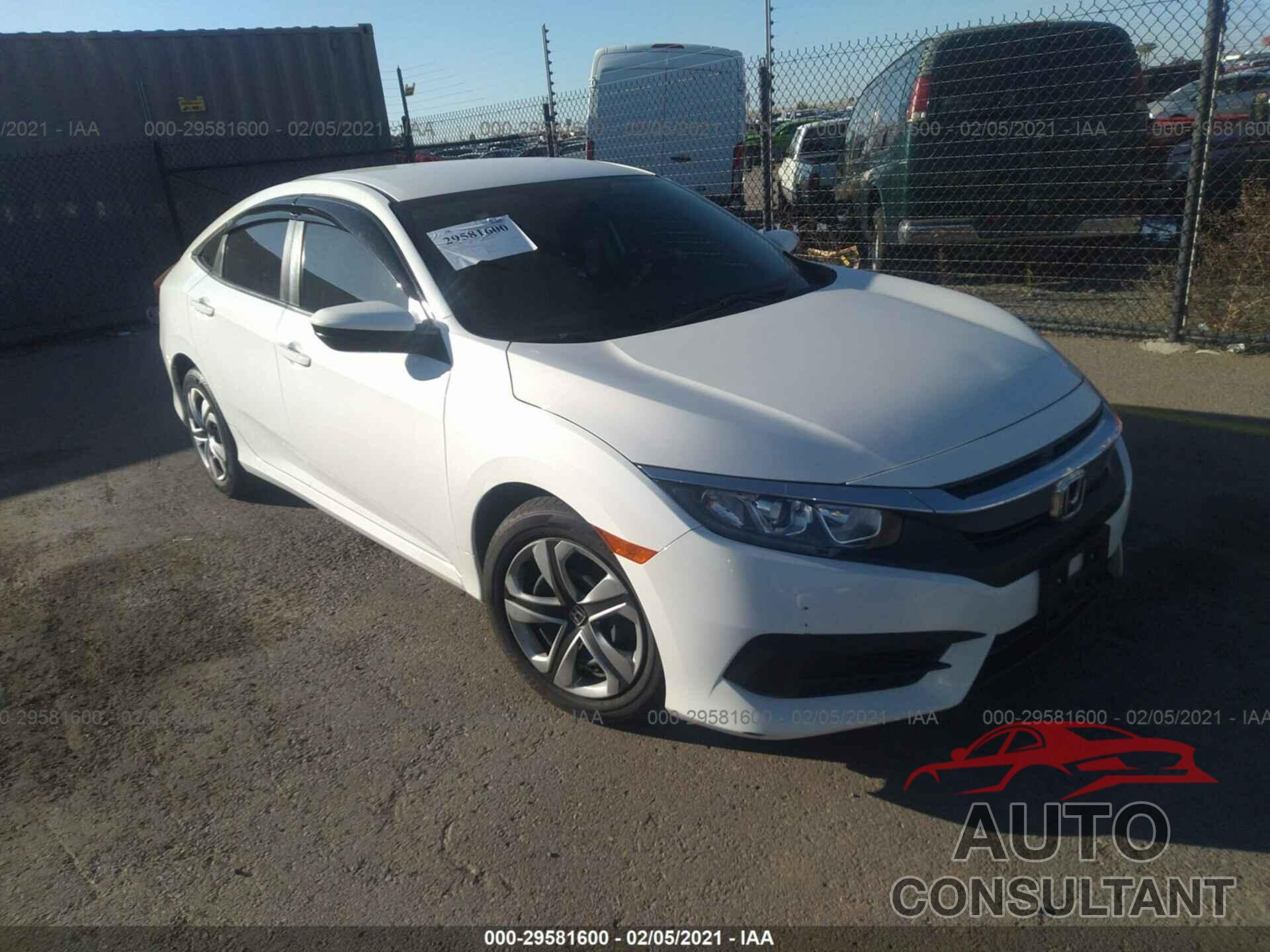 HONDA CIVIC SEDAN 2017 - 19XFC2F52HE206374