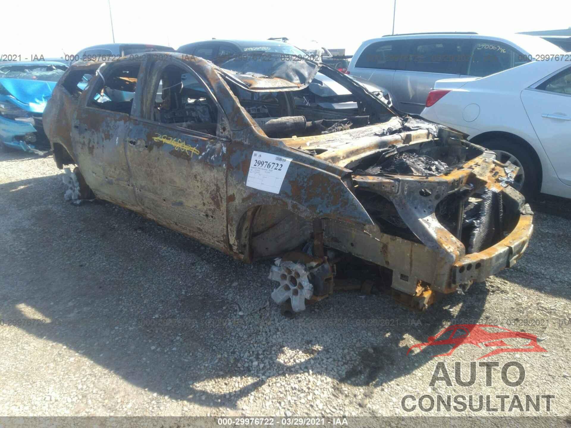 CHEVROLET TRAVERSE 2017 - 1GNKRGKD0HJ107246