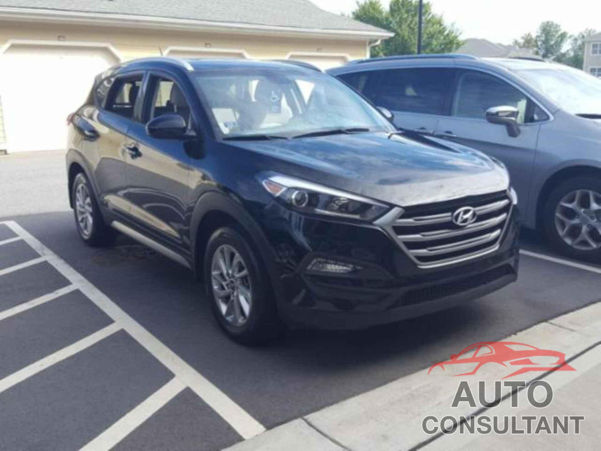 HYUNDAI TUCSON 2017 - KM8J33A4XHU272151