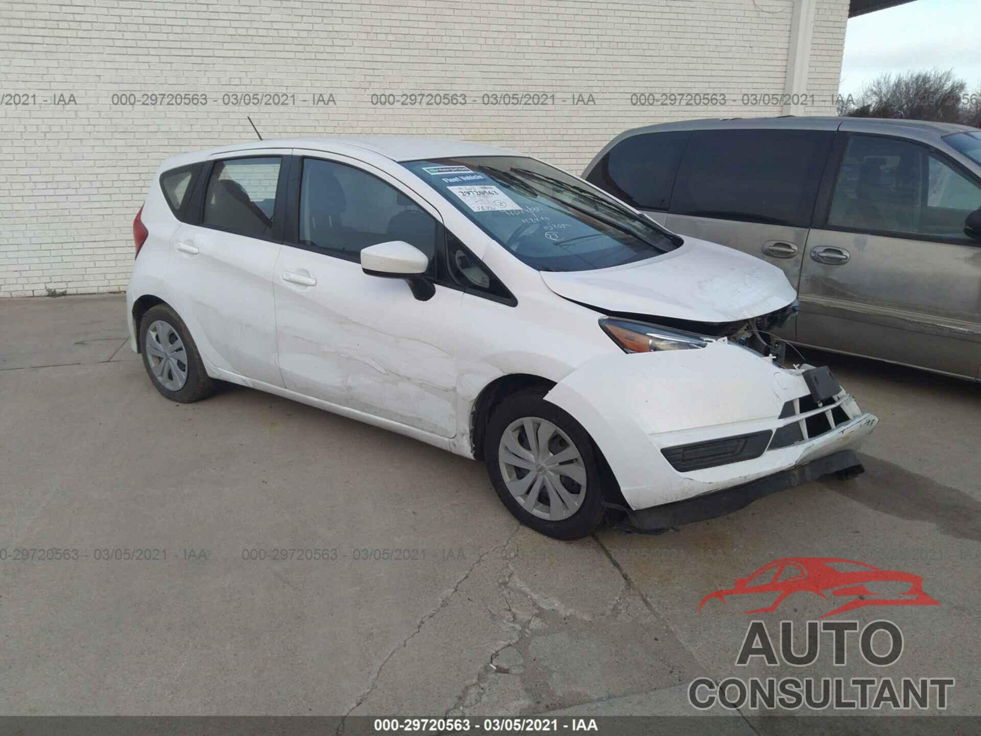 NISSAN VERSA NOTE 2018 - 3N1CE2CP5JL368023