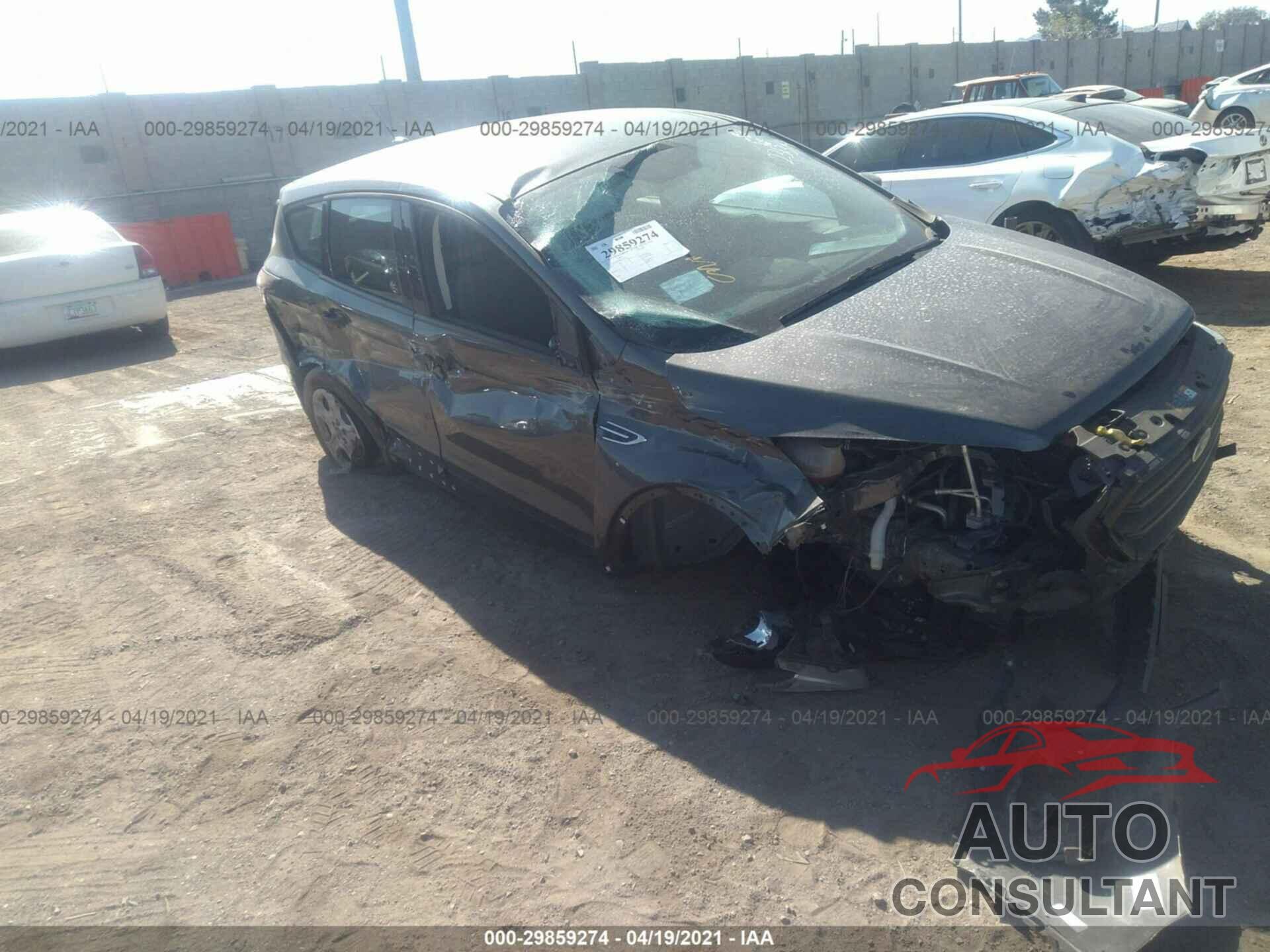 FORD ESCAPE 2017 - 1FMCU0F78HUD70764