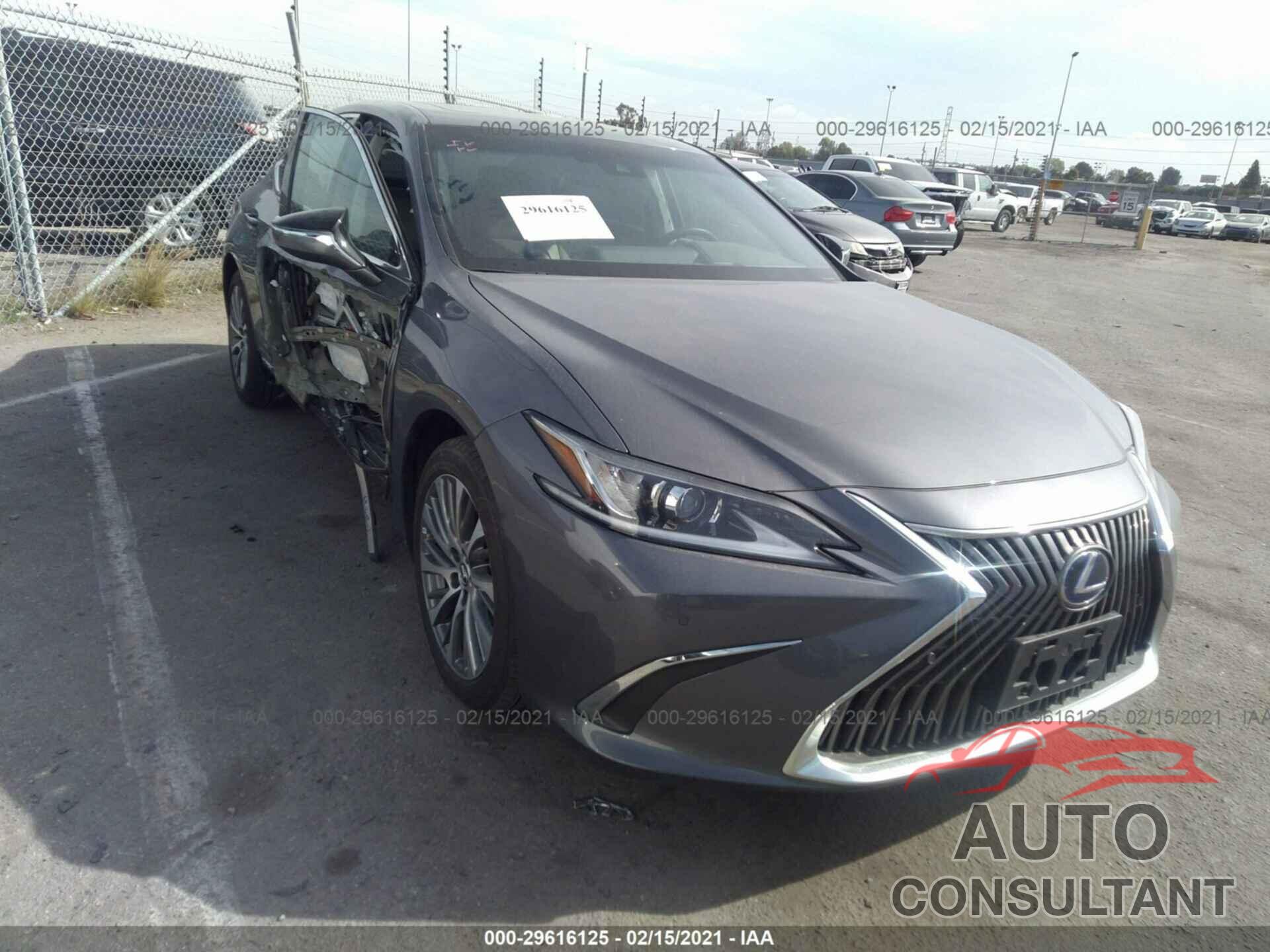 LEXUS ES 2020 - 58AD21B13LU008795