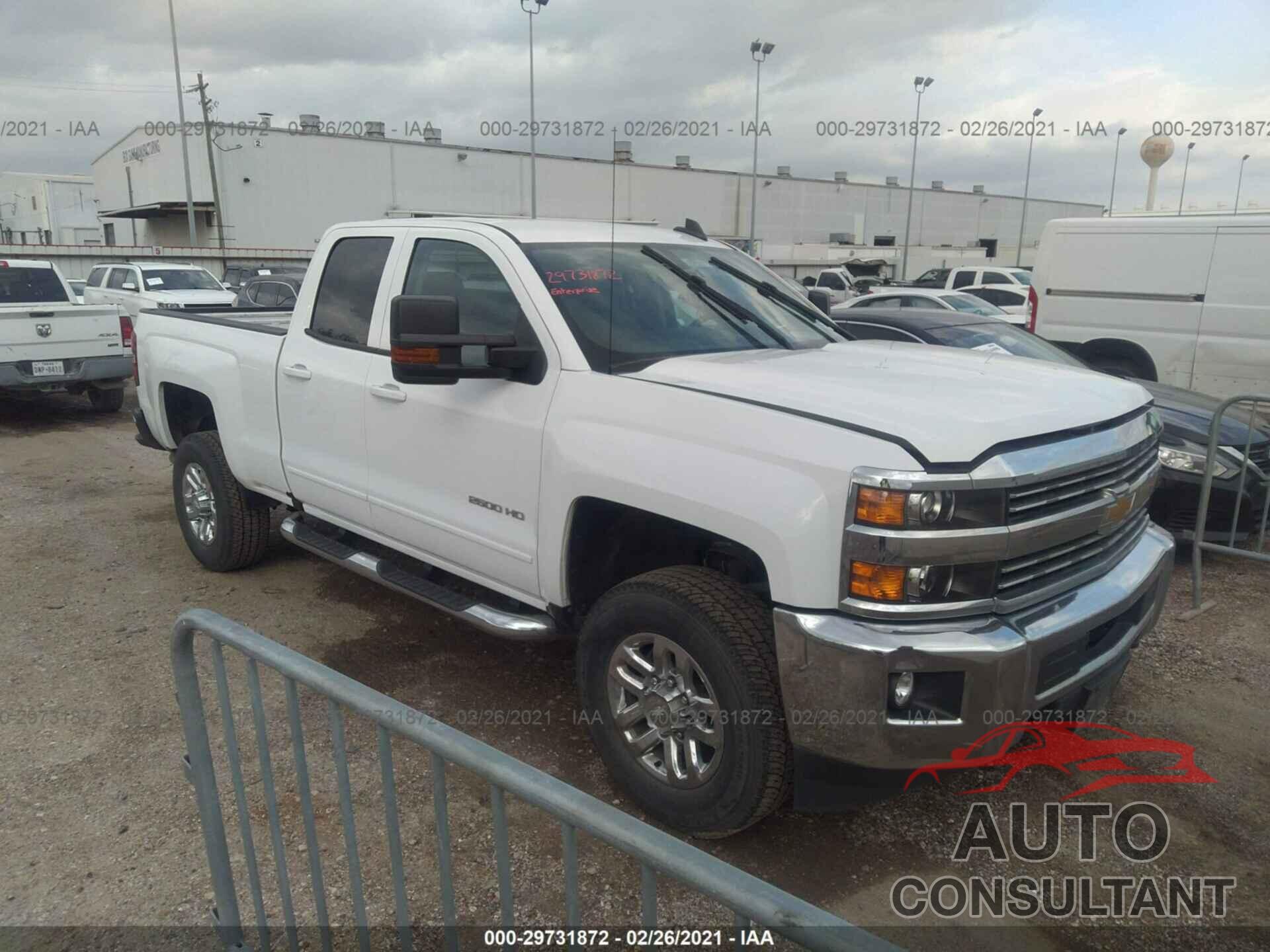 CHEVROLET SILVERADO 2500HD 2018 - 1GC2CVEG7JZ153314