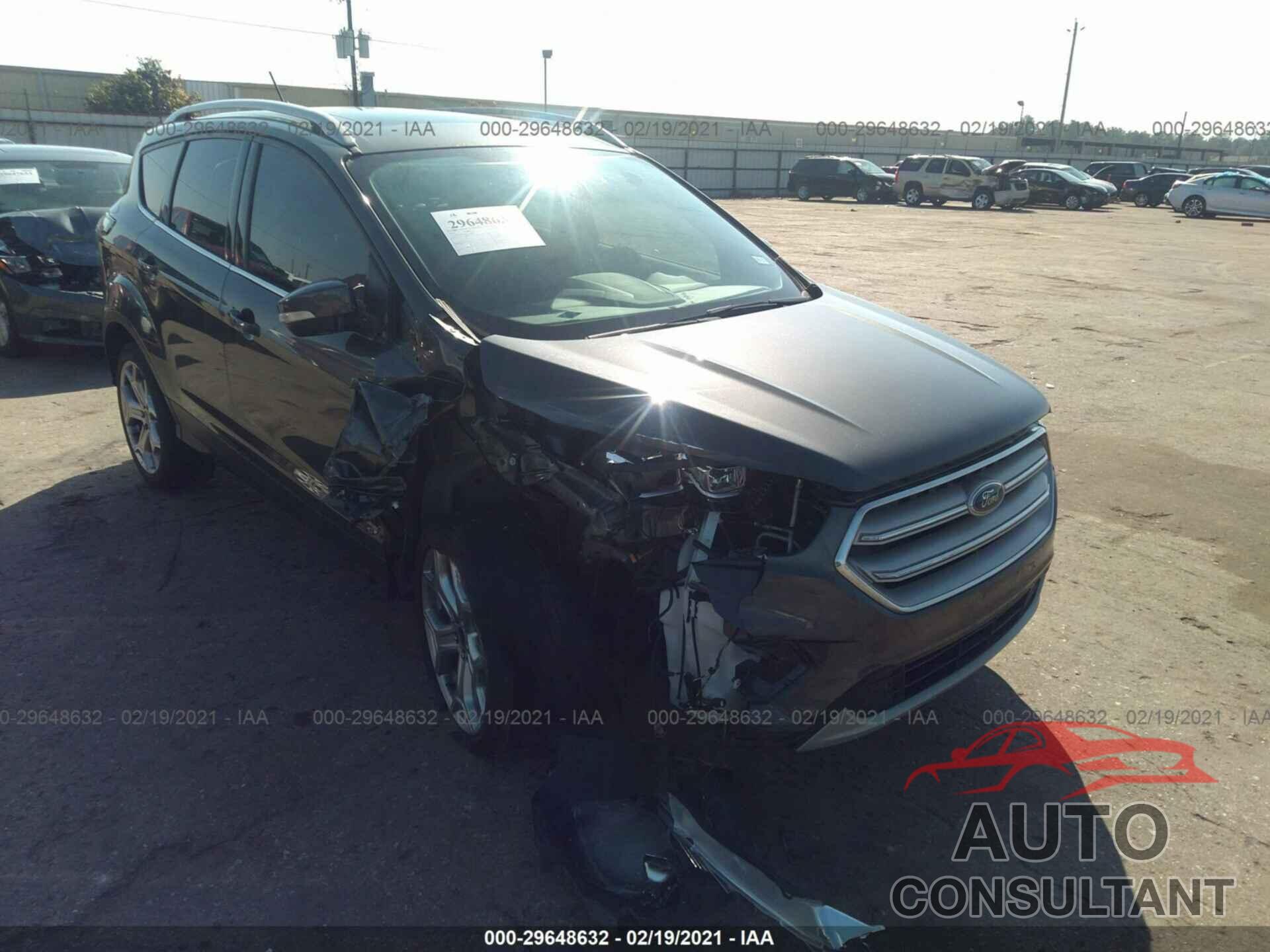 FORD ESCAPE 2018 - 1FMCU9J90JUA67027