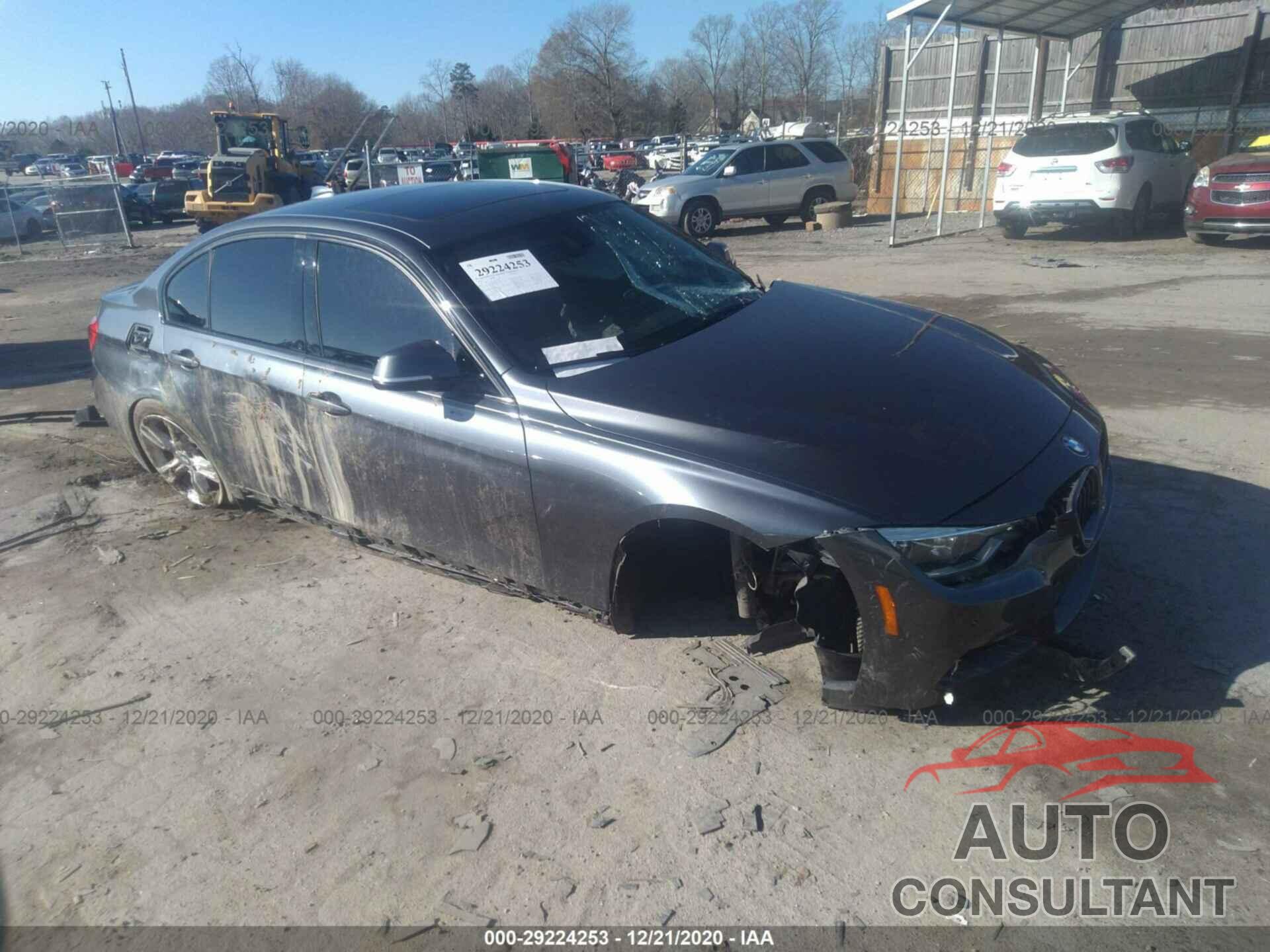 BMW 3 SERIES 2016 - WBA8B3G51GNT92187