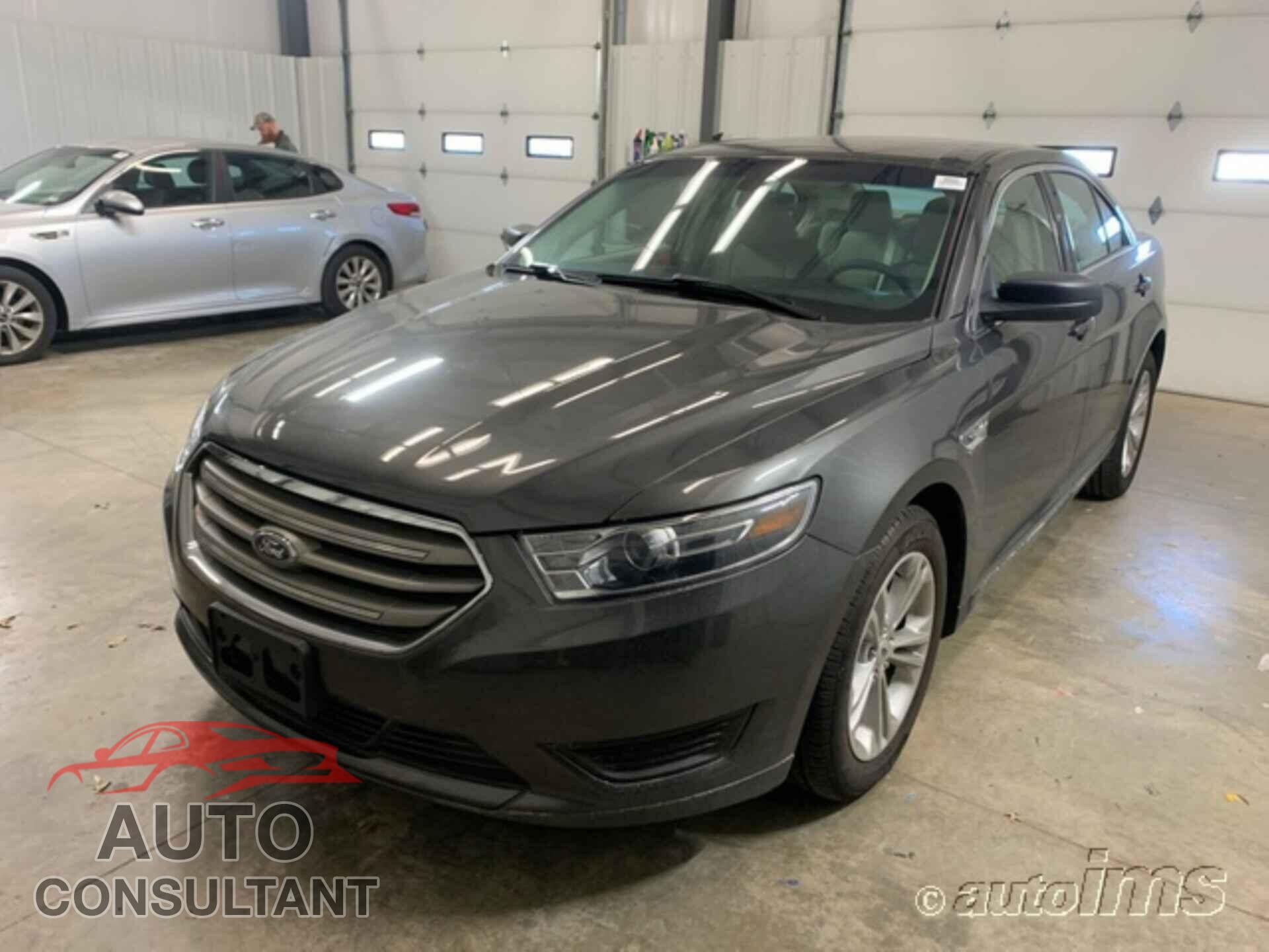 FORD TAURUS 2017 - 1FAHP2D83HG121494