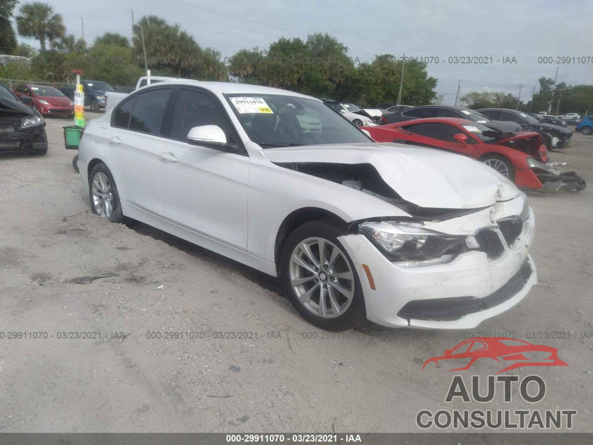 BMW 3 SERIES 2016 - WBA8E1G57GNT99382