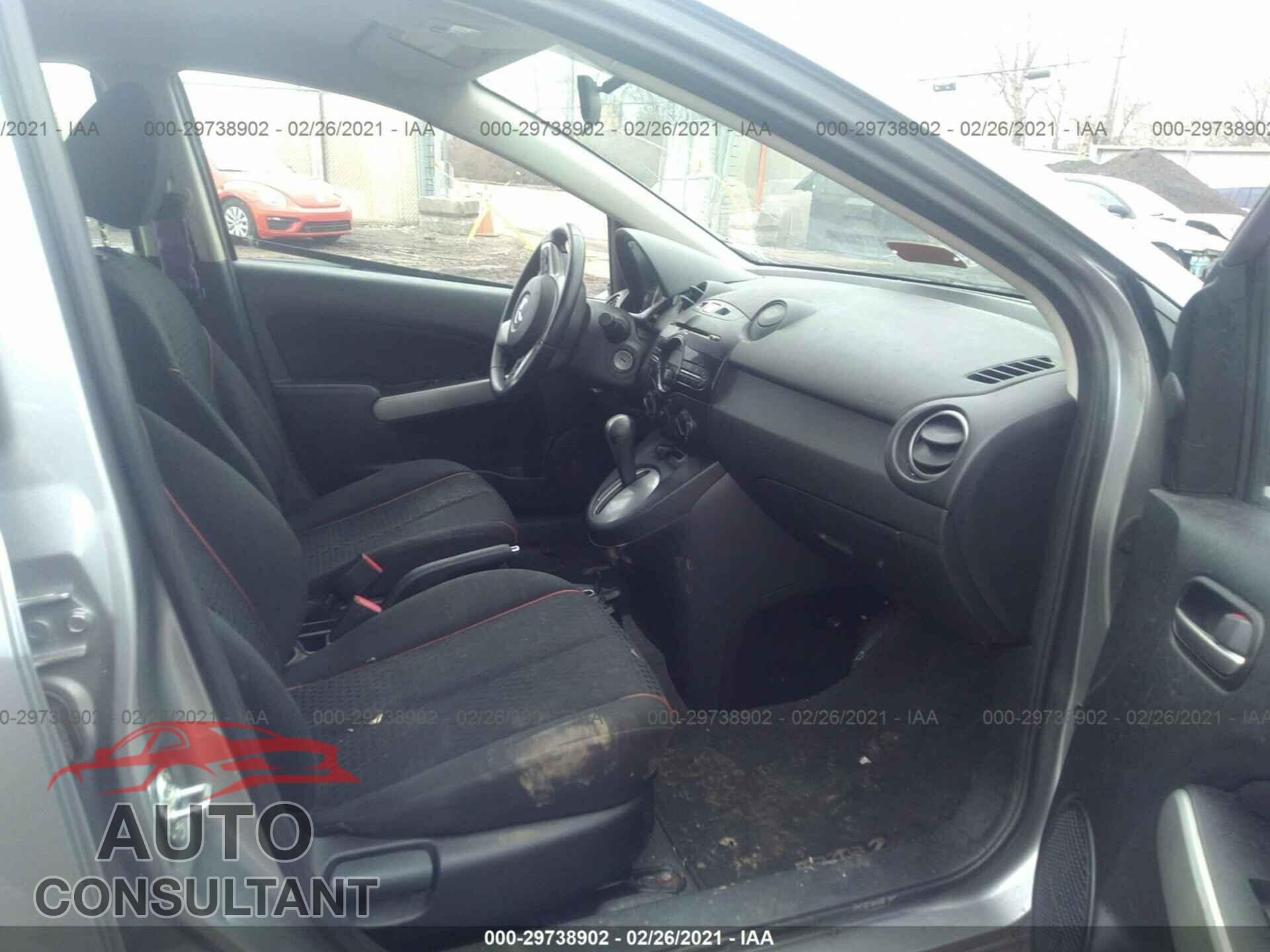 MAZDA MAZDA2 2012 - JM1DE1LYXC0147893