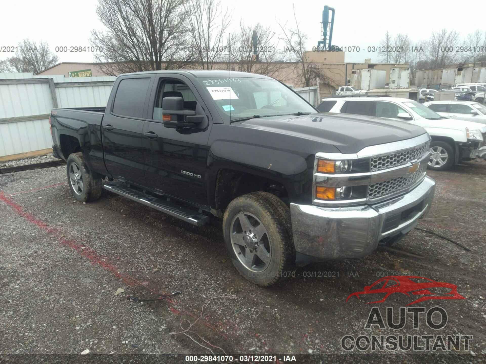 CHEVROLET SILVERADO 2500HD 2019 - 1GC1KREGXKF268241