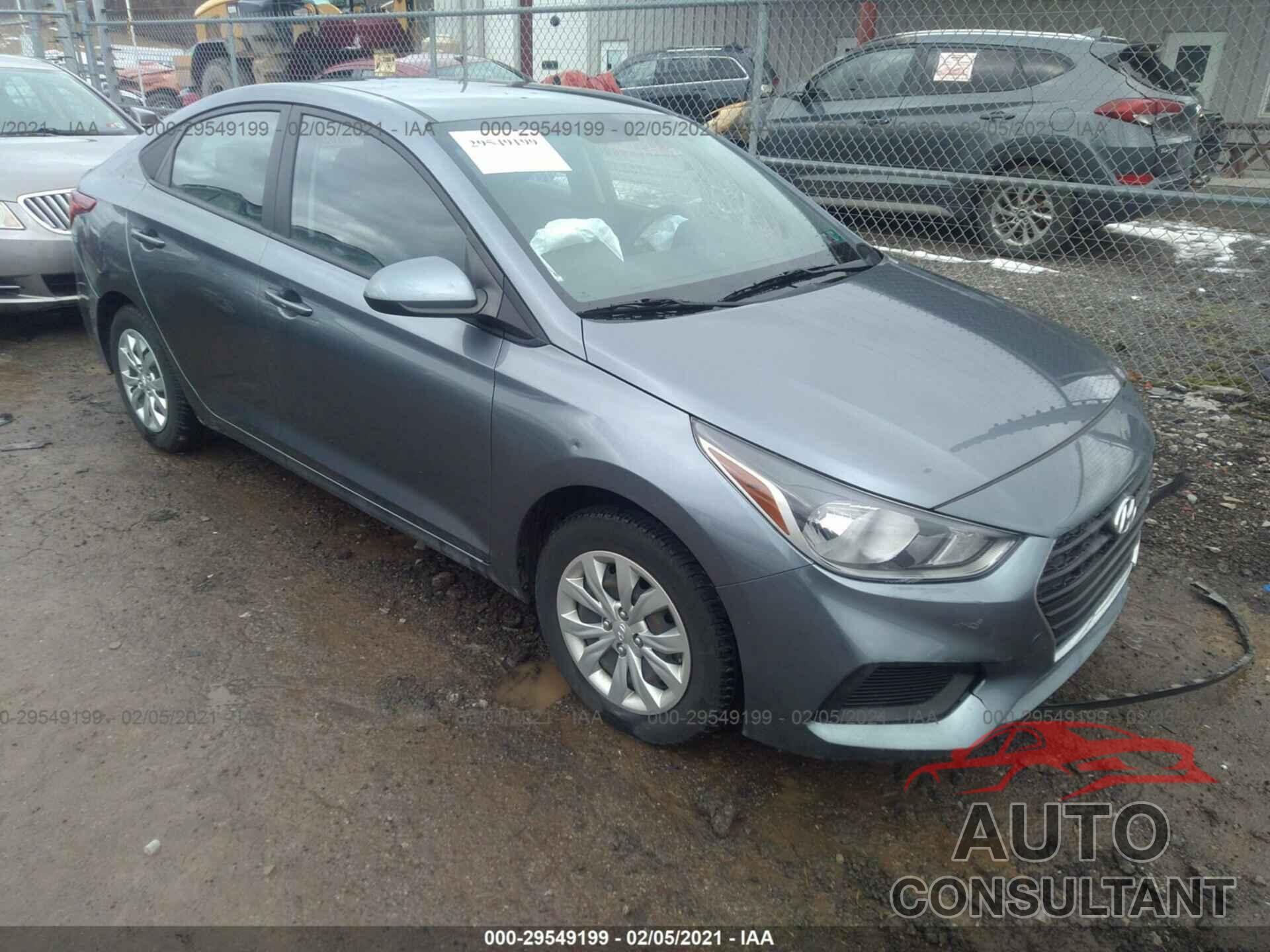 HYUNDAI ACCENT 2018 - 3KPC24A30JE005652