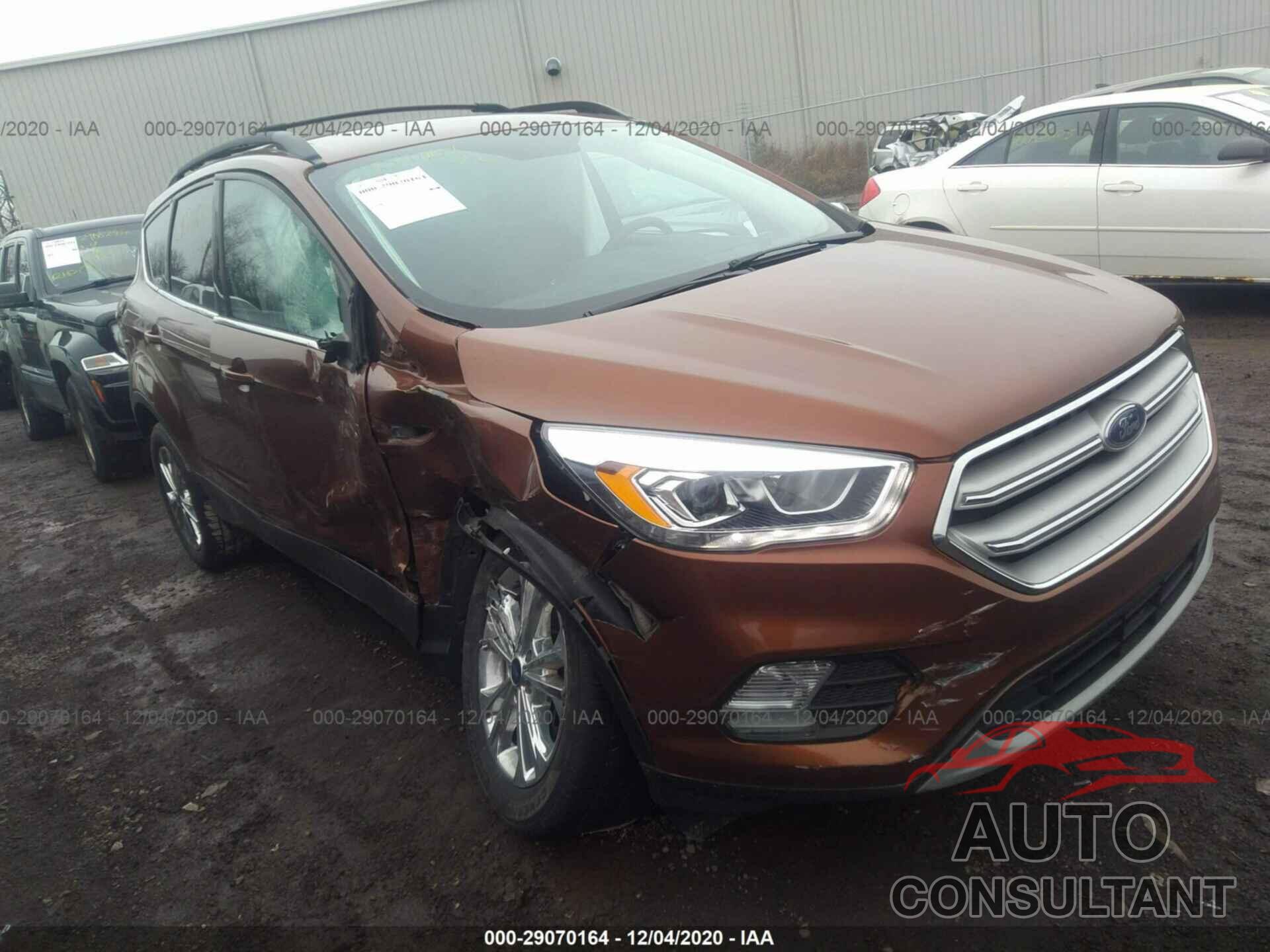 FORD ESCAPE 2017 - 1FMCU9GDXHUC55172
