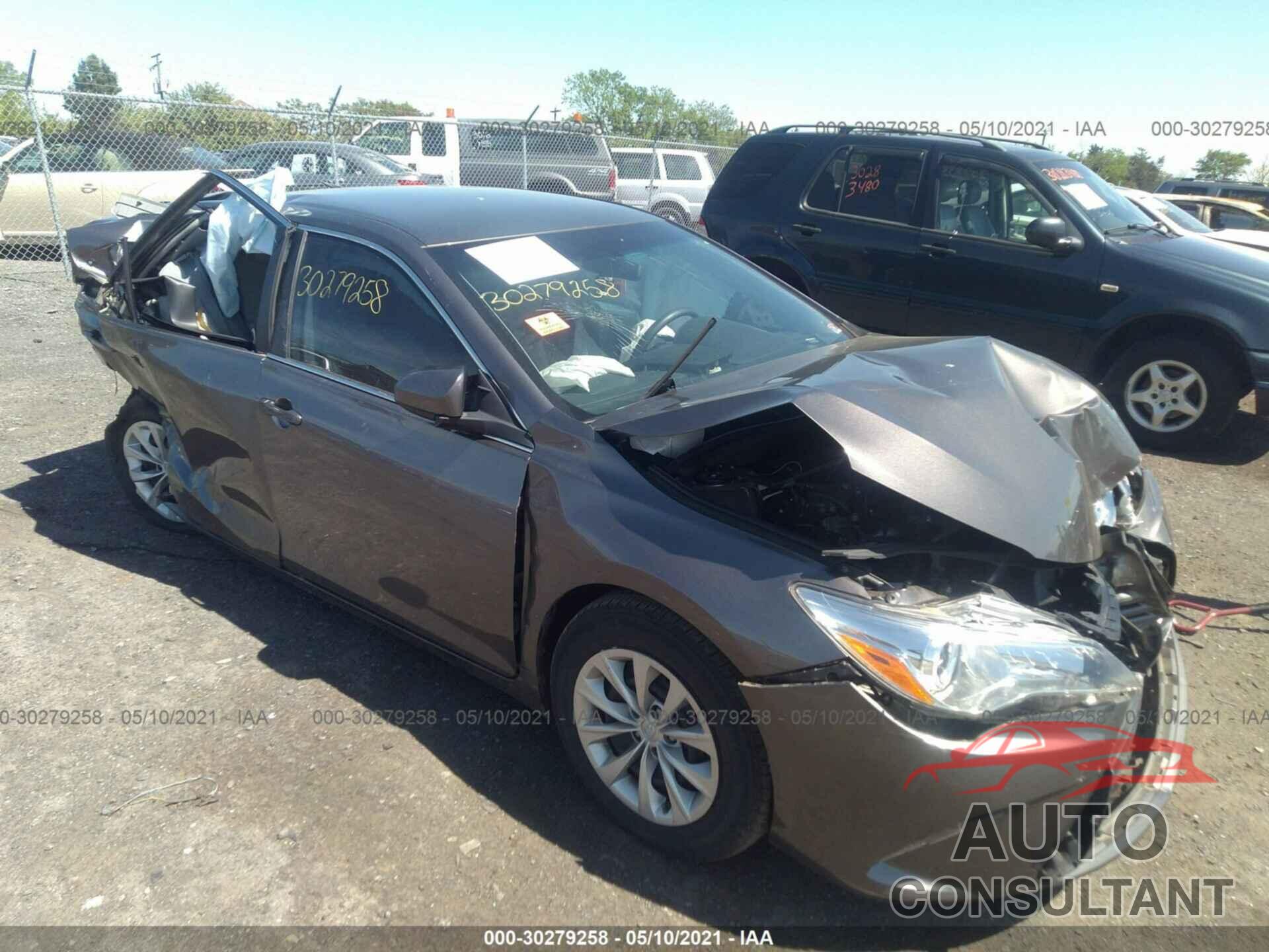 TOYOTA CAMRY 2017 - 4T1BF1FK7HU686673