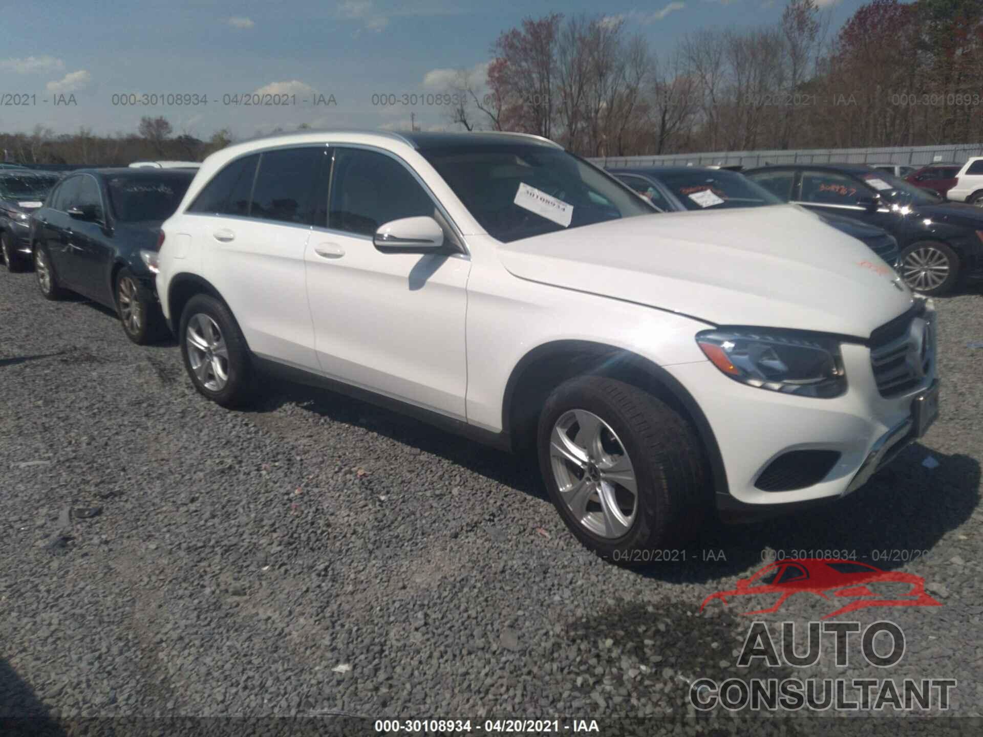 MERCEDES-BENZ GLC 2018 - WDC0G4JB3JV059125