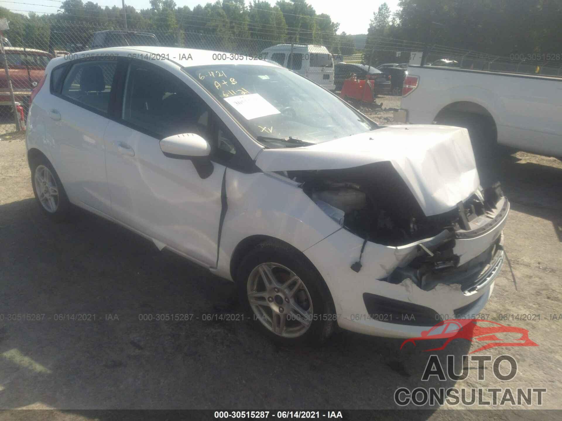 FORD FIESTA 2018 - 3FADP4EJ1JM101154