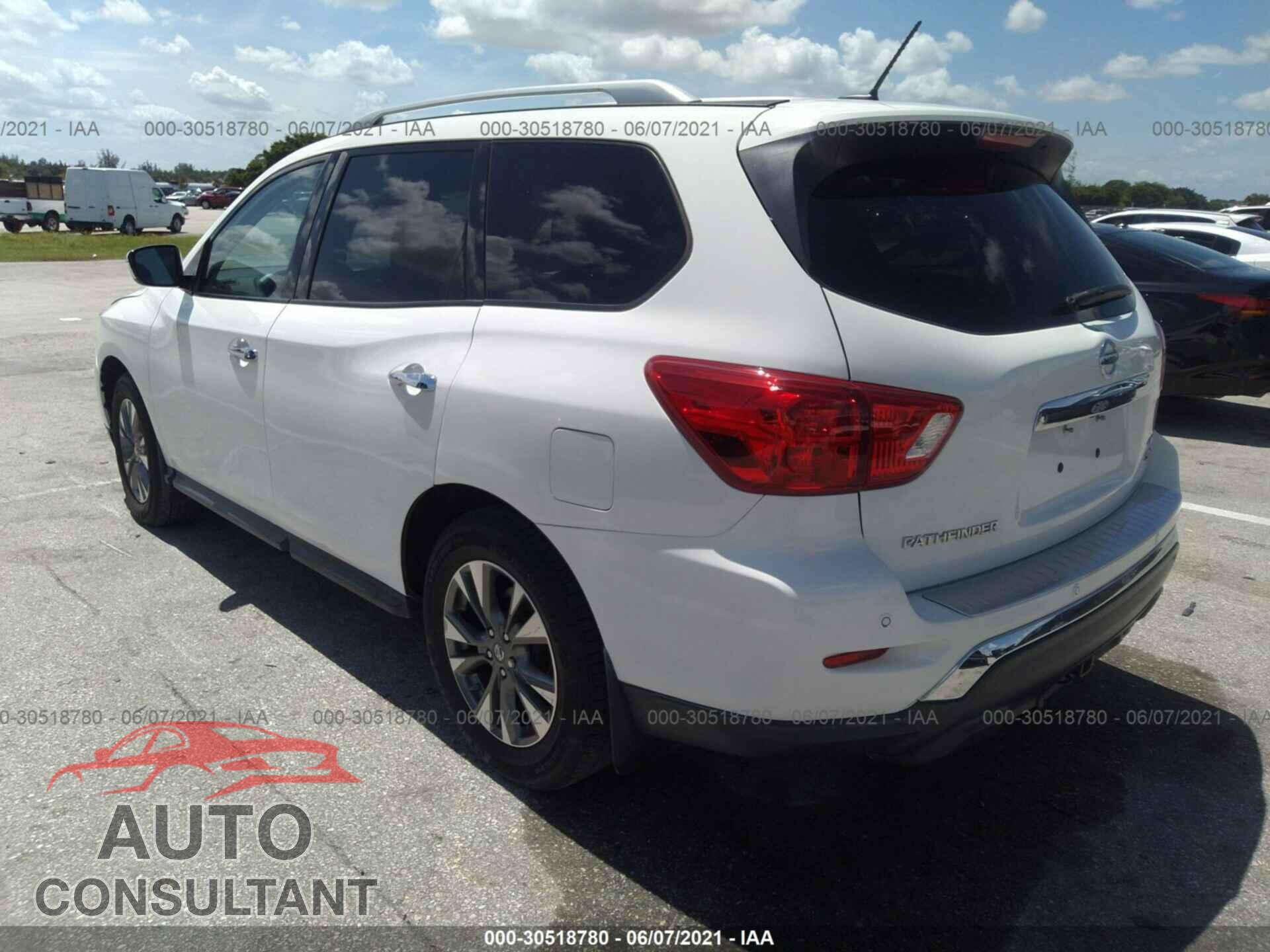 NISSAN PATHFINDER 2017 - 5N1DR2MM7HC618731