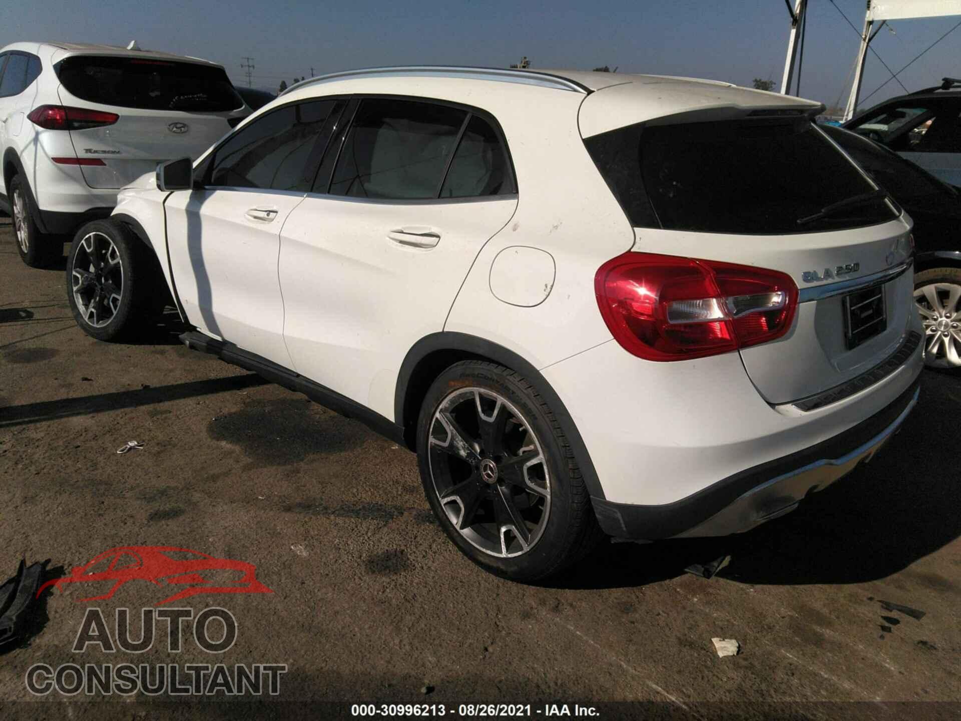 MERCEDES-BENZ GLA 2020 - W1NTG4EB4LU030442