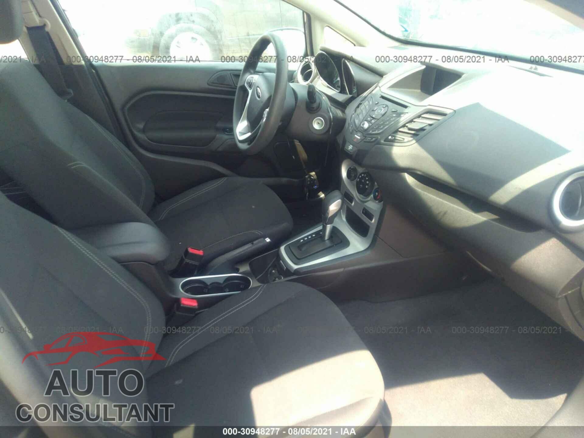 FORD FIESTA 2017 - 3FADP4EJ2HM143035