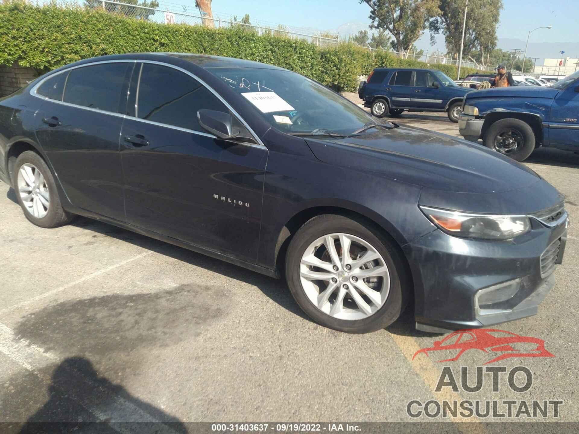 CHEVROLET MALIBU 2017 - 1G1ZJ5SU4HF137235