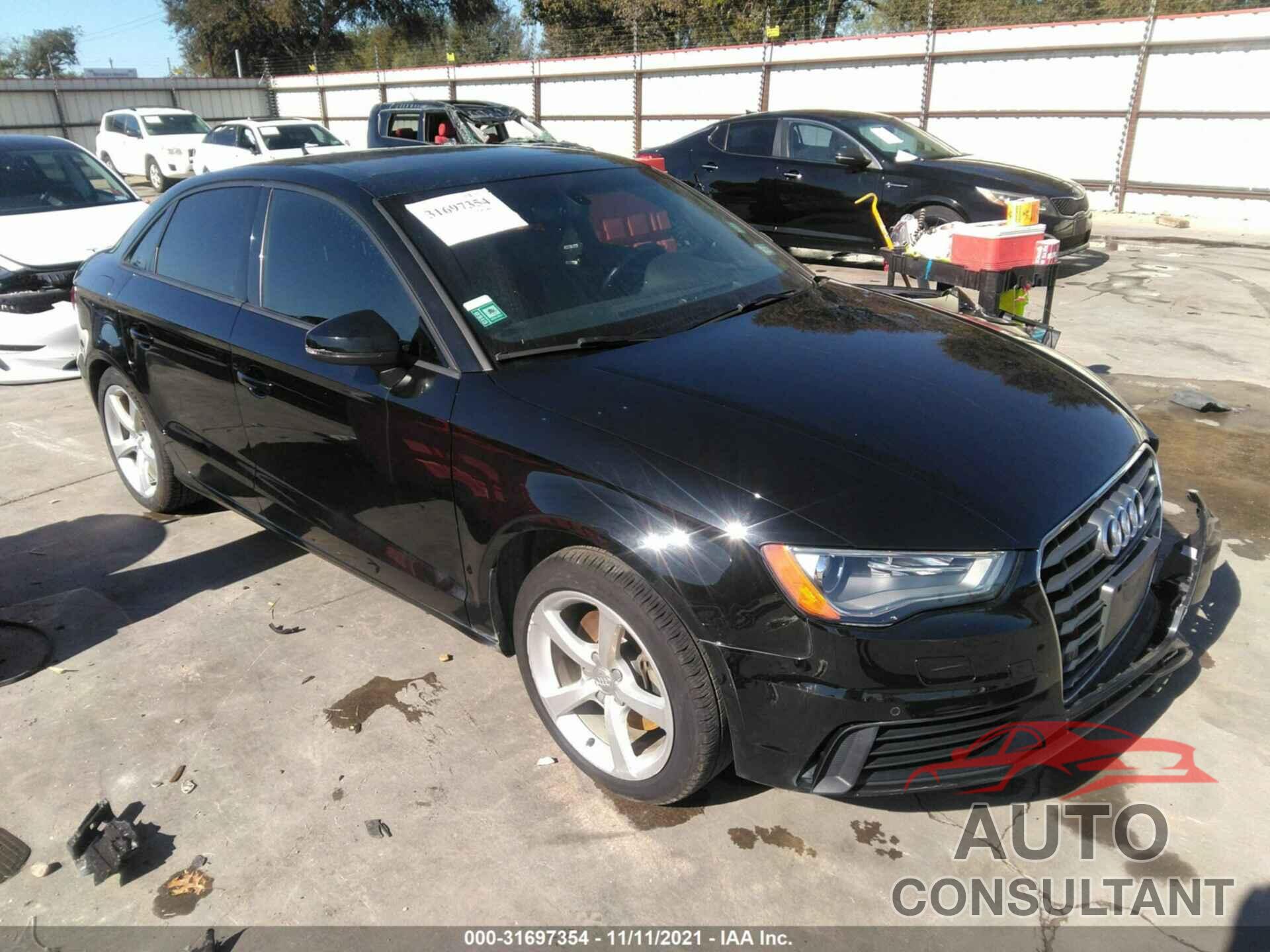 AUDI A3 2016 - WAUA7GFF1G1043218