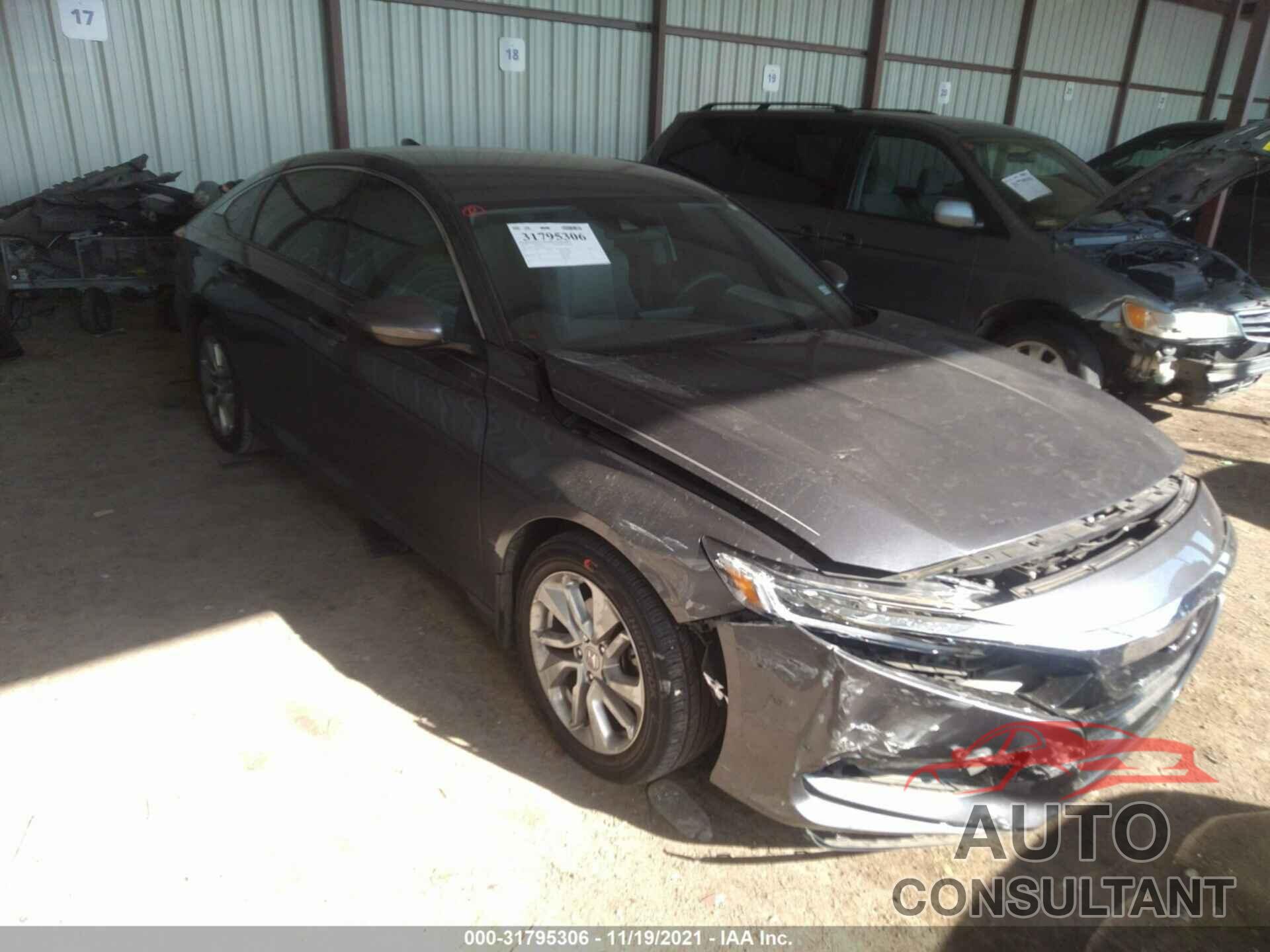 HONDA ACCORD SEDAN 2018 - 1HGCV1F10JA061110