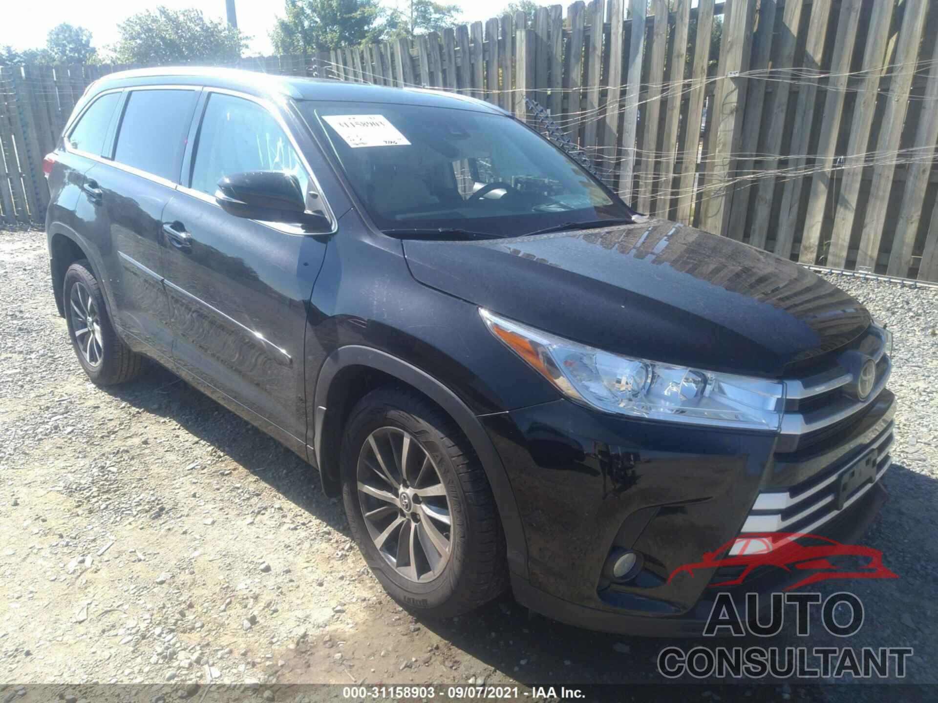 TOYOTA HIGHLANDER 2018 - 5TDJZRFH6JS556257