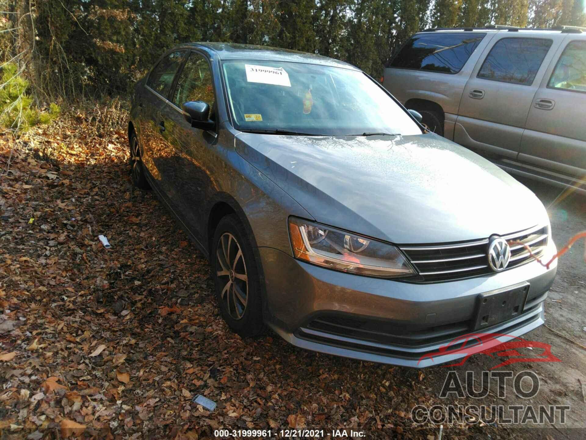 VOLKSWAGEN JETTA 2017 - 3VWDB7AJ8HM397863