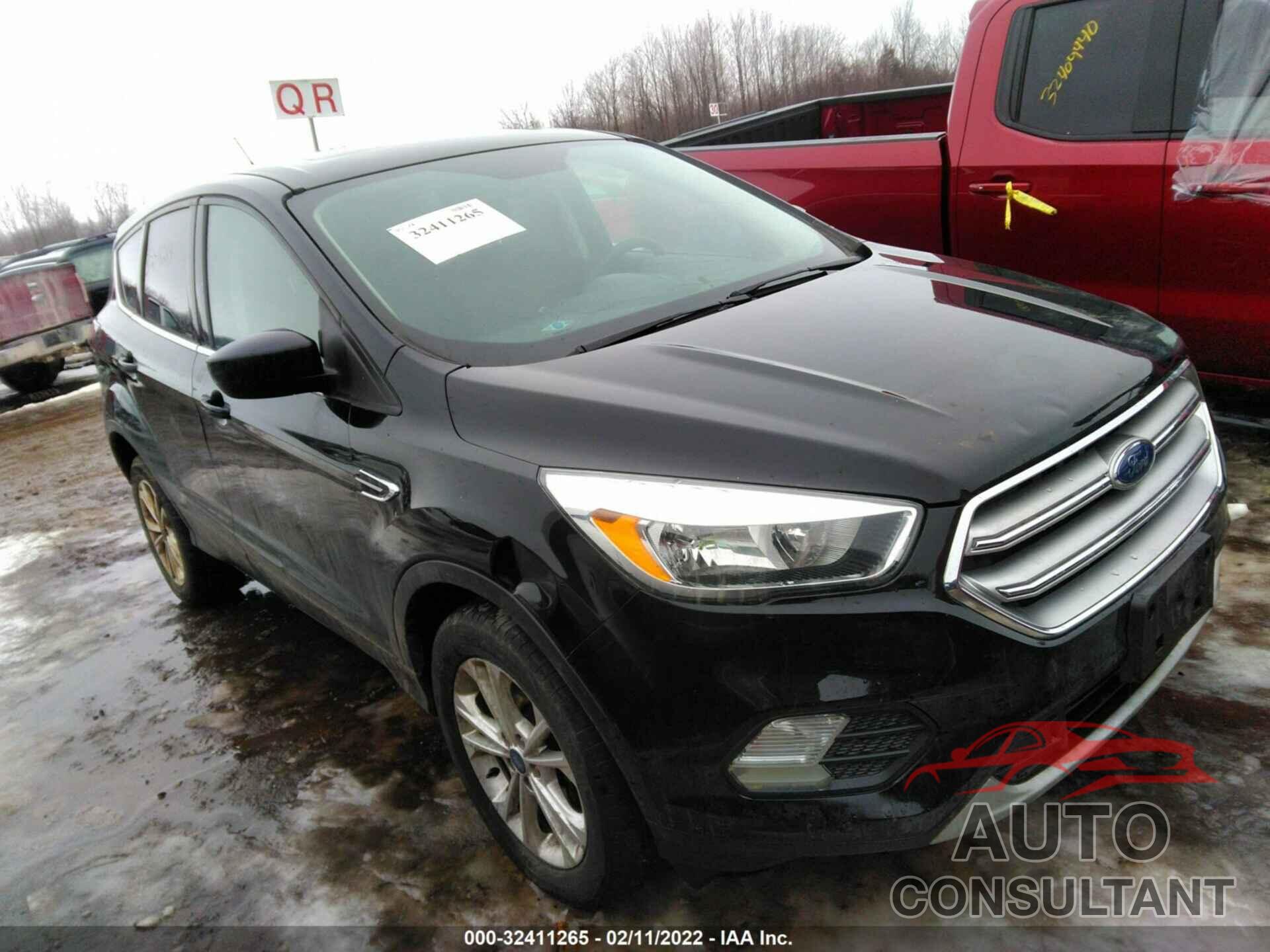 FORD ESCAPE 2017 - 1FMCU9GD8HUA86978