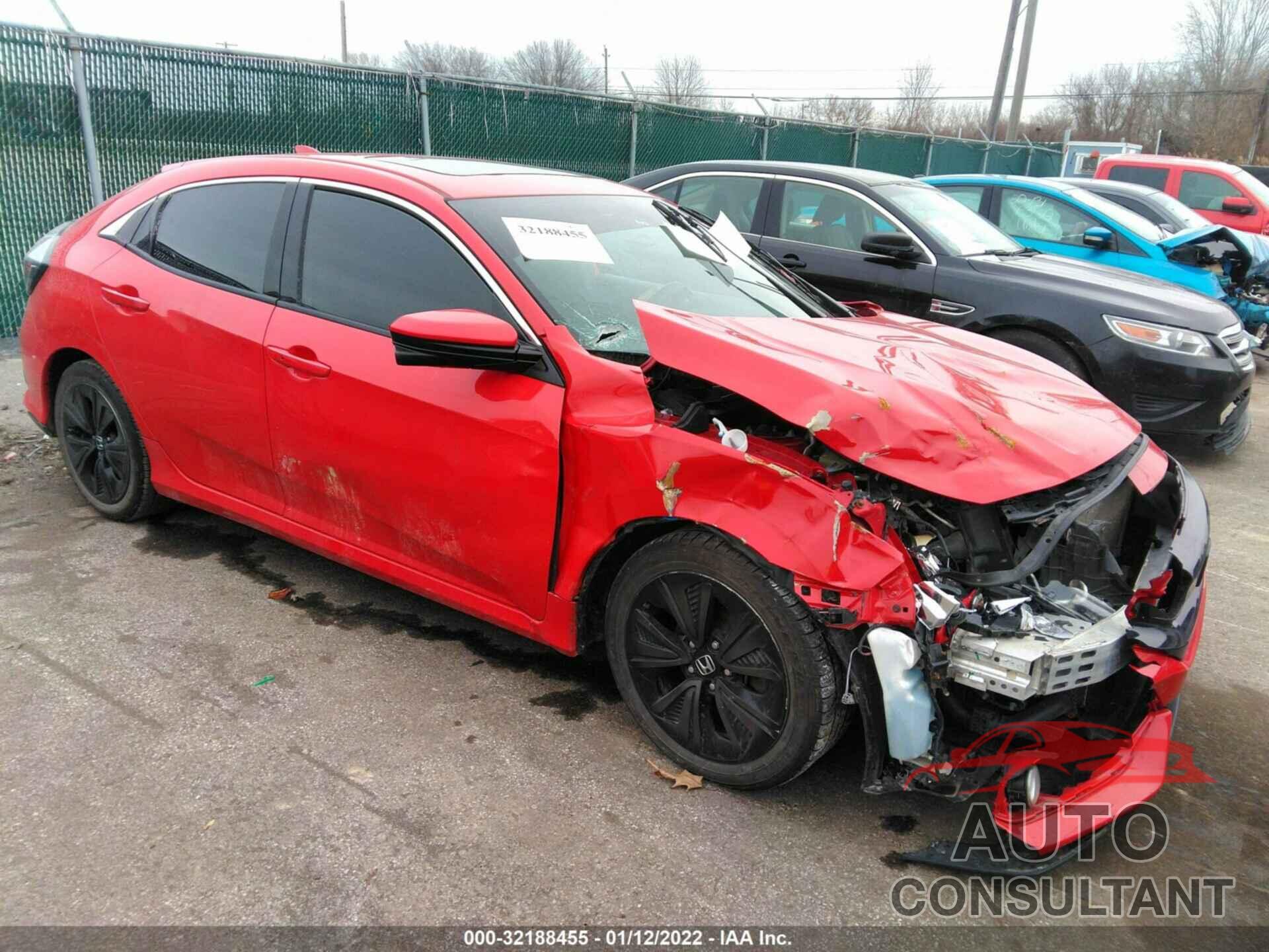 HONDA CIVIC HATCHBACK 2017 - SHHFK7H50HU416056