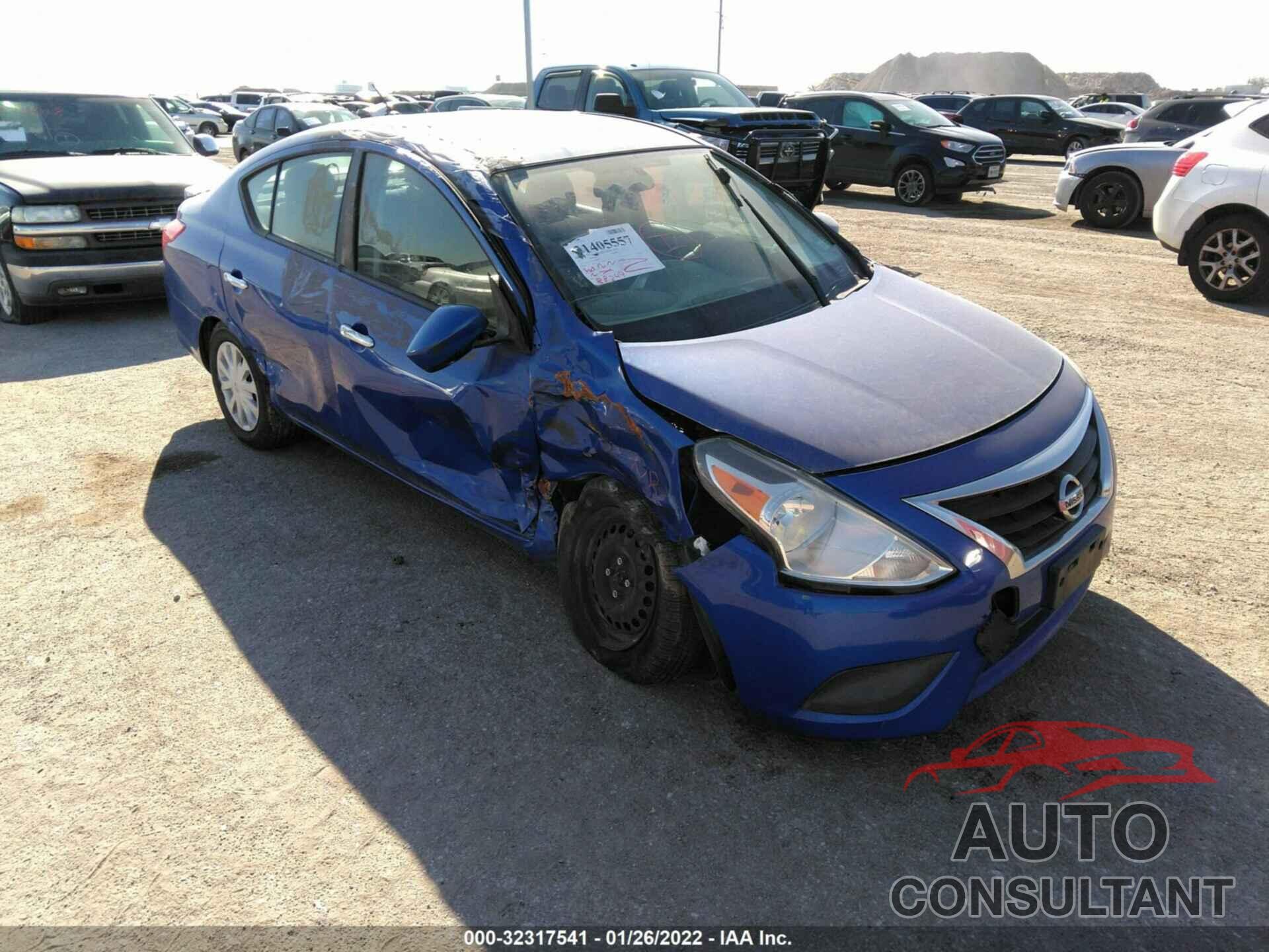 NISSAN VERSA 2015 - 3N1CN7AP3FL880709