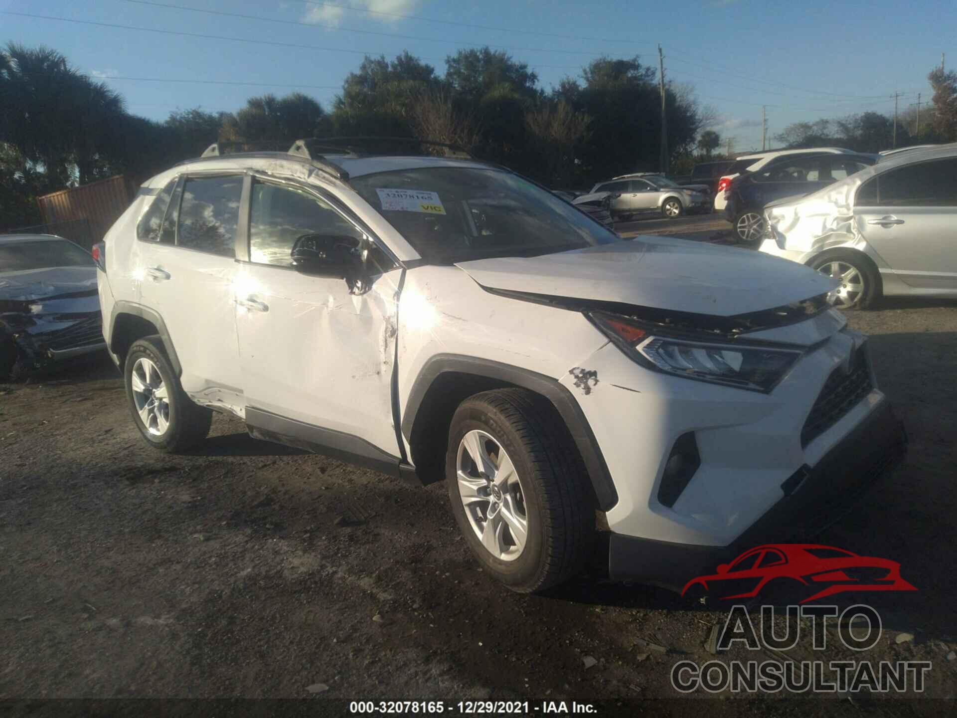 TOYOTA RAV4 2019 - JTMW1RFV5KD029780