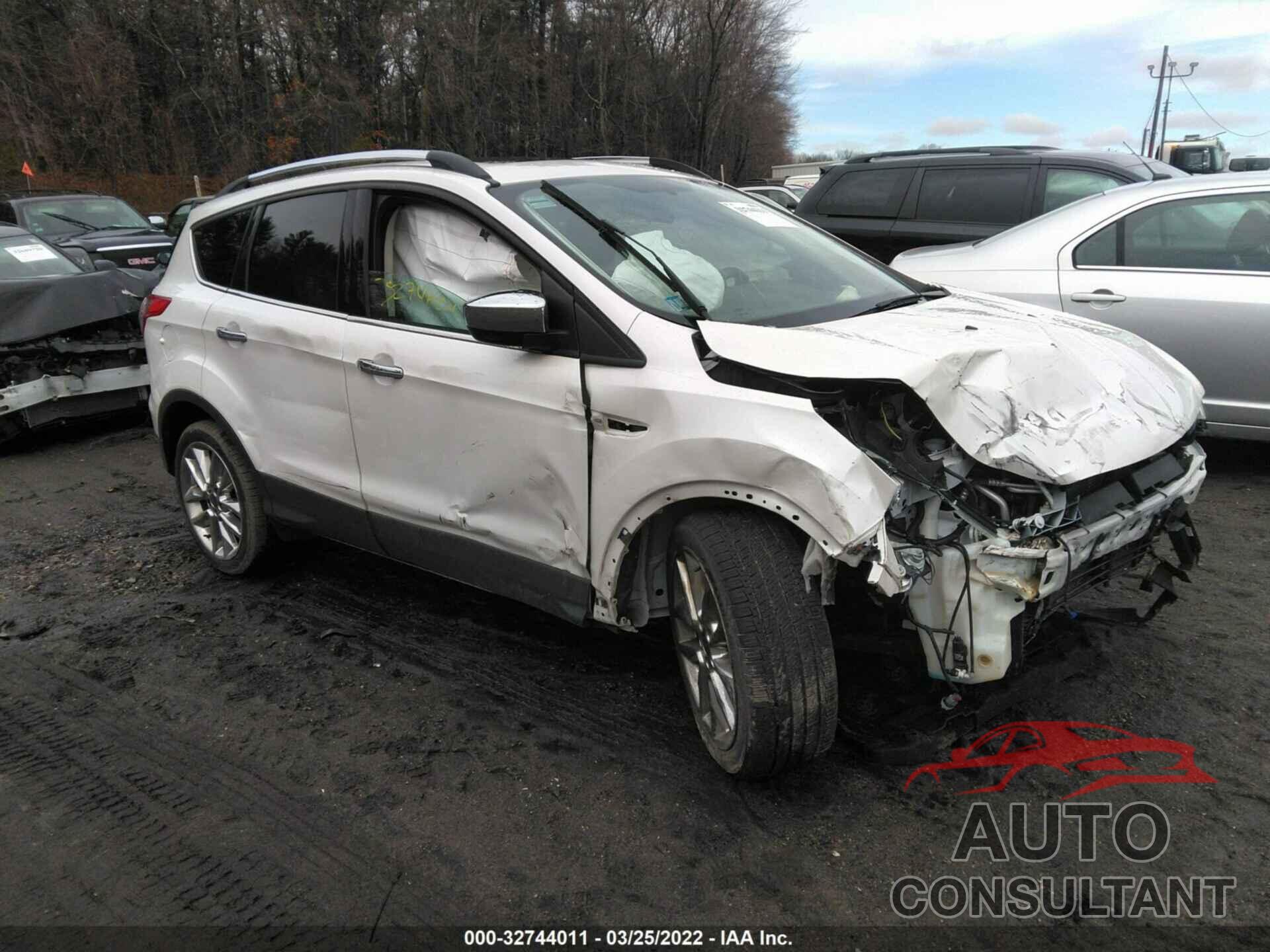 FORD ESCAPE 2016 - 1FMCU9GX2GUA88220
