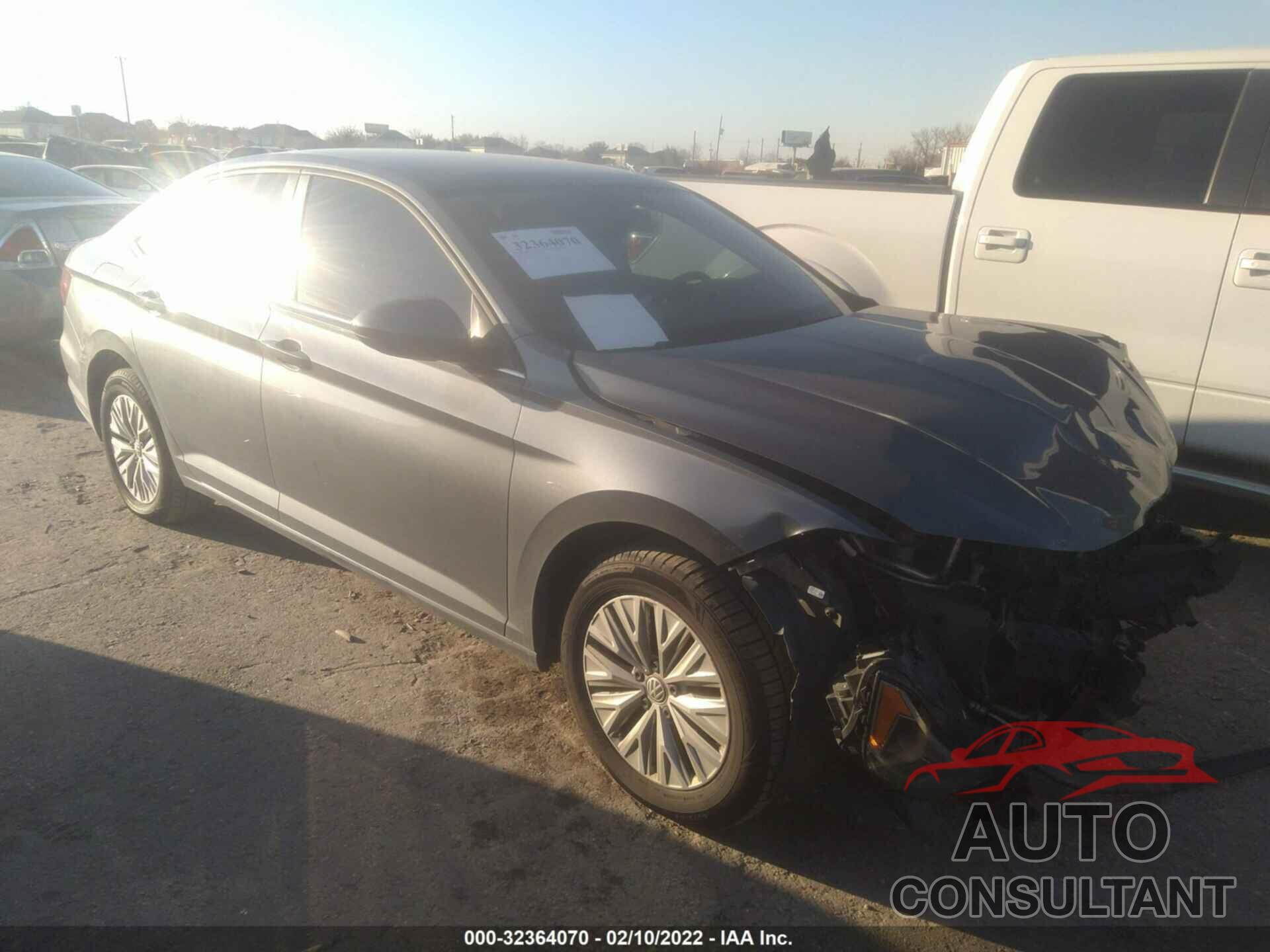 VOLKSWAGEN JETTA 2019 - 3VWC57BU1KM085273