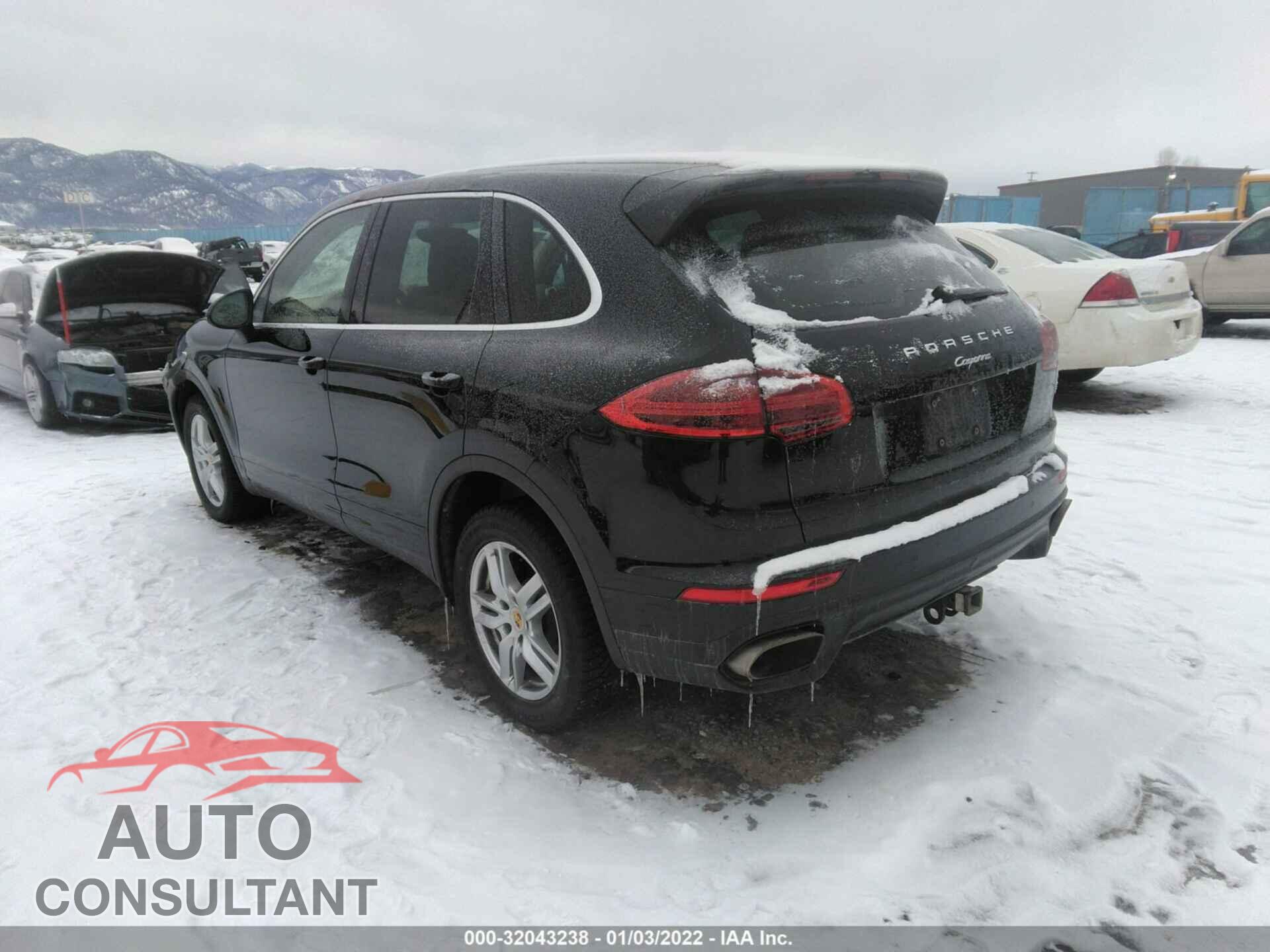 PORSCHE CAYENNE 2016 - WP1AA2A23GLA11045